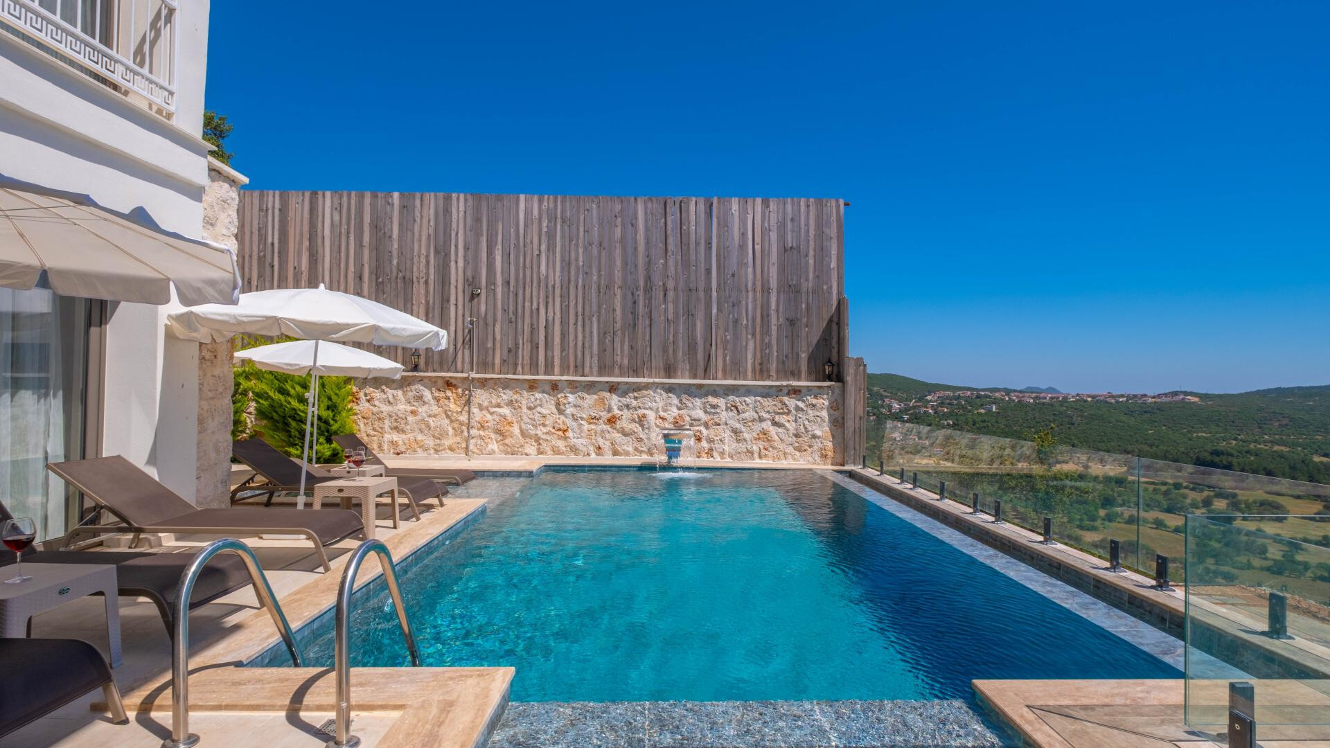 VBK55105 Villa Booking