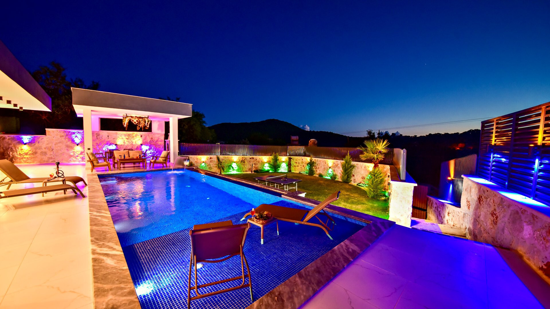 VBK60201 Villa Booking