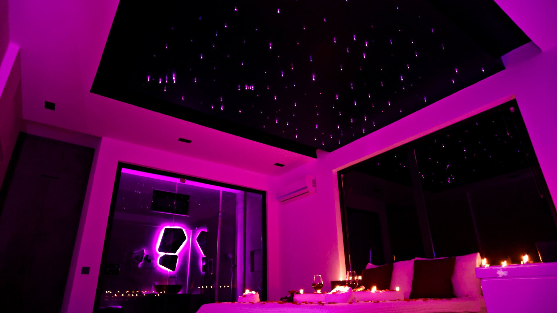 VBK60201 Villa Booking