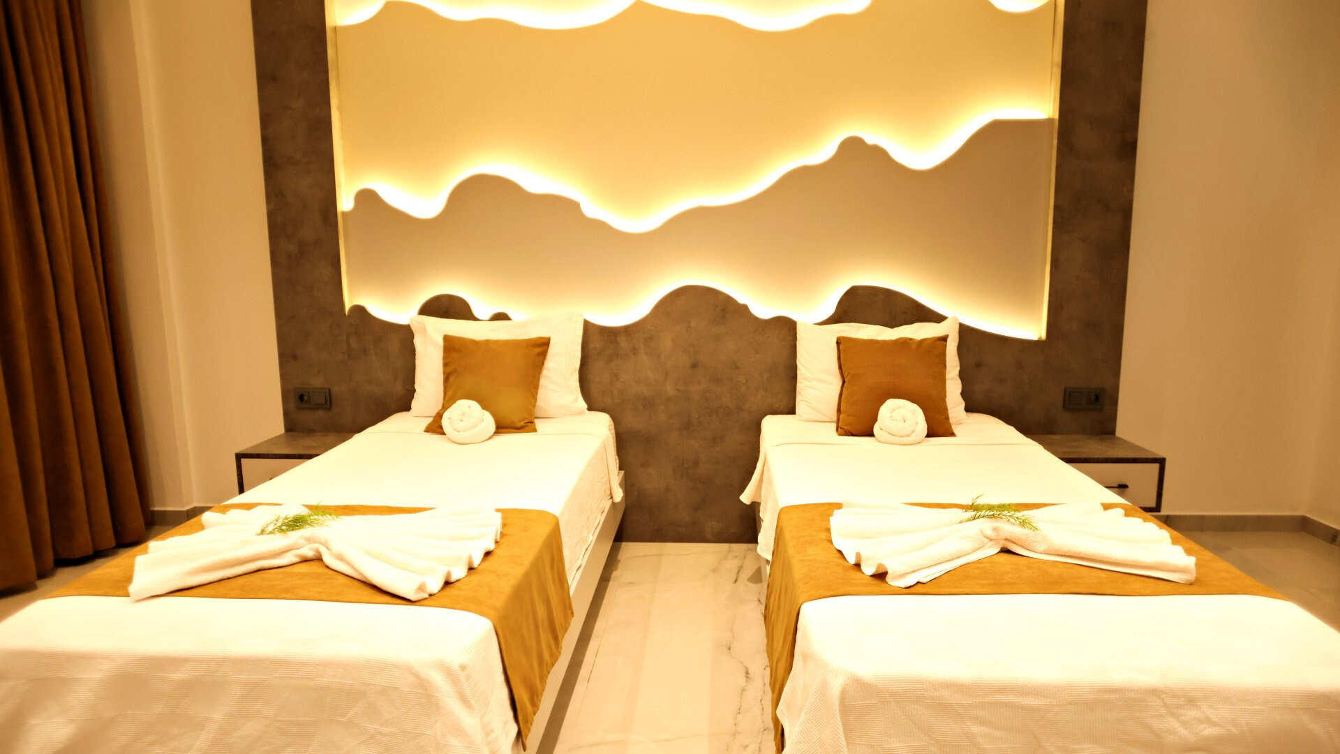 VBK60201 Villa Booking