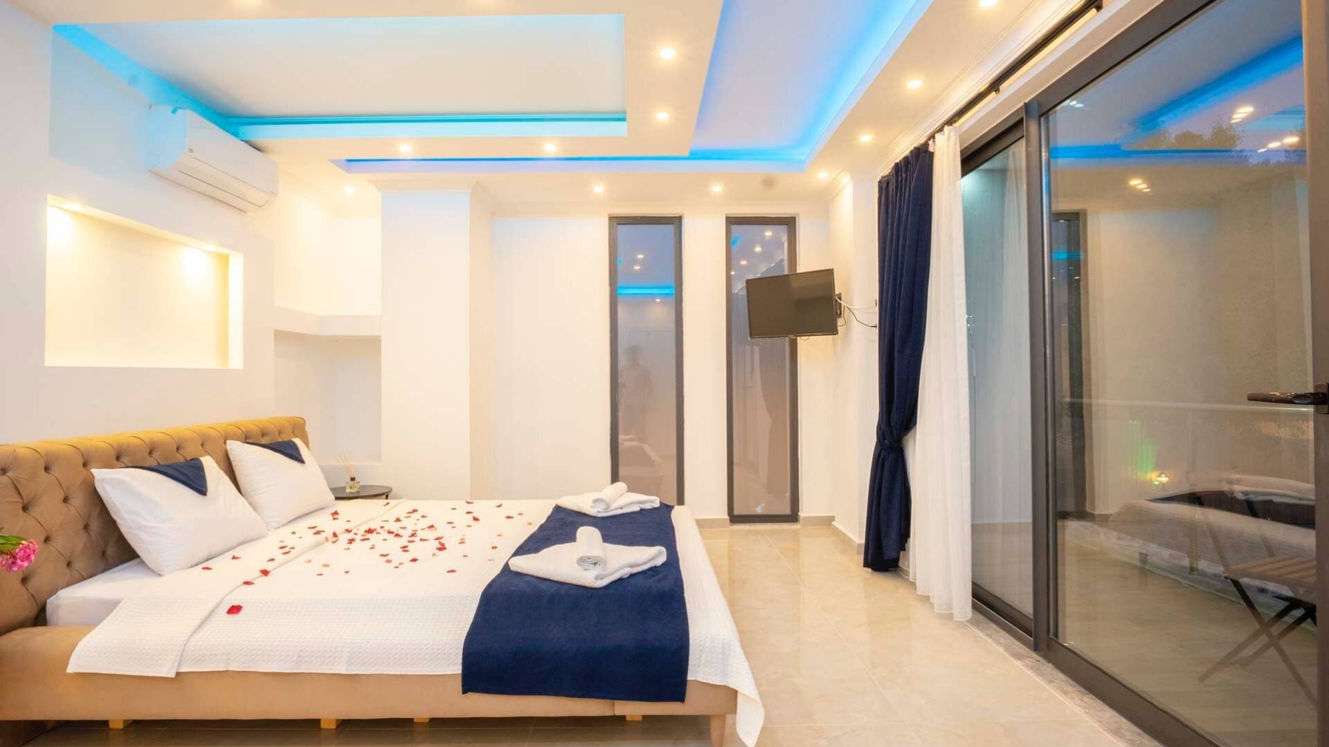 VBK74193 Villa Booking