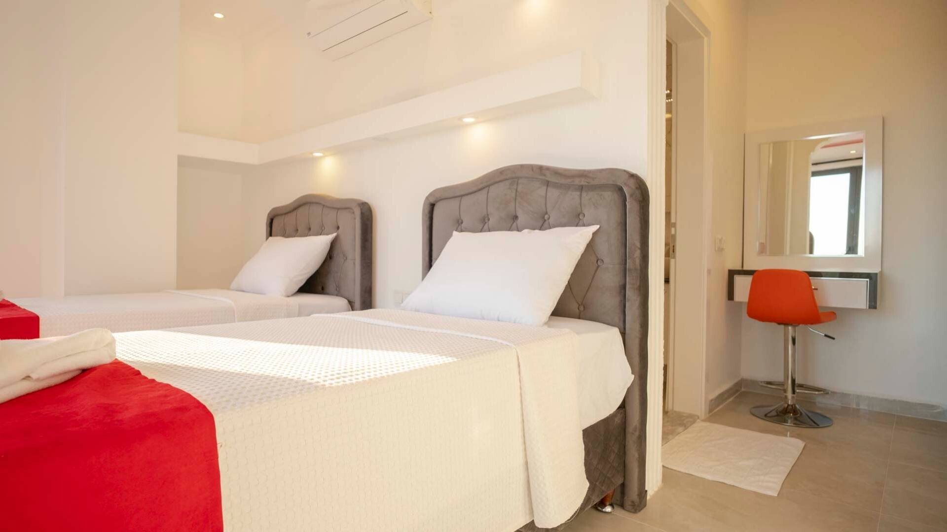 VBK74193 Villa Booking