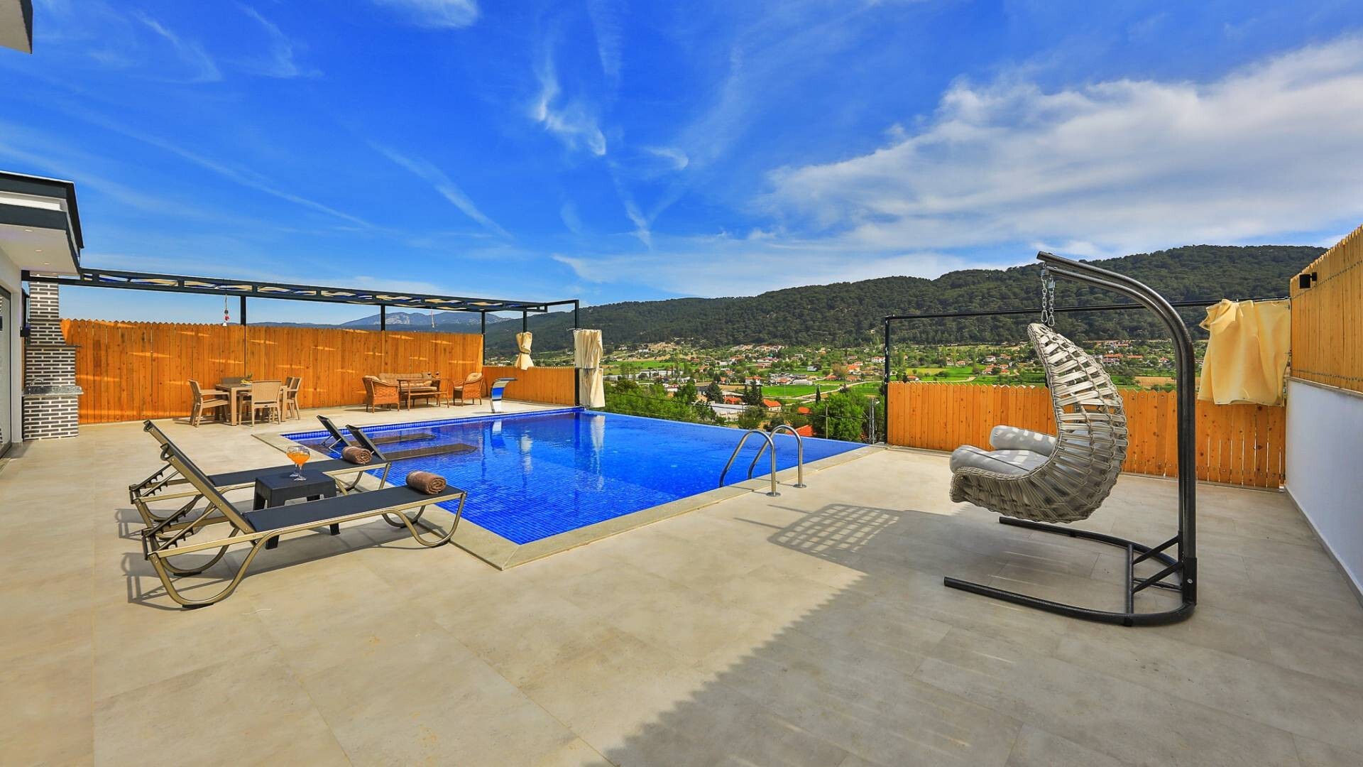 VBK16105 Villa Booking