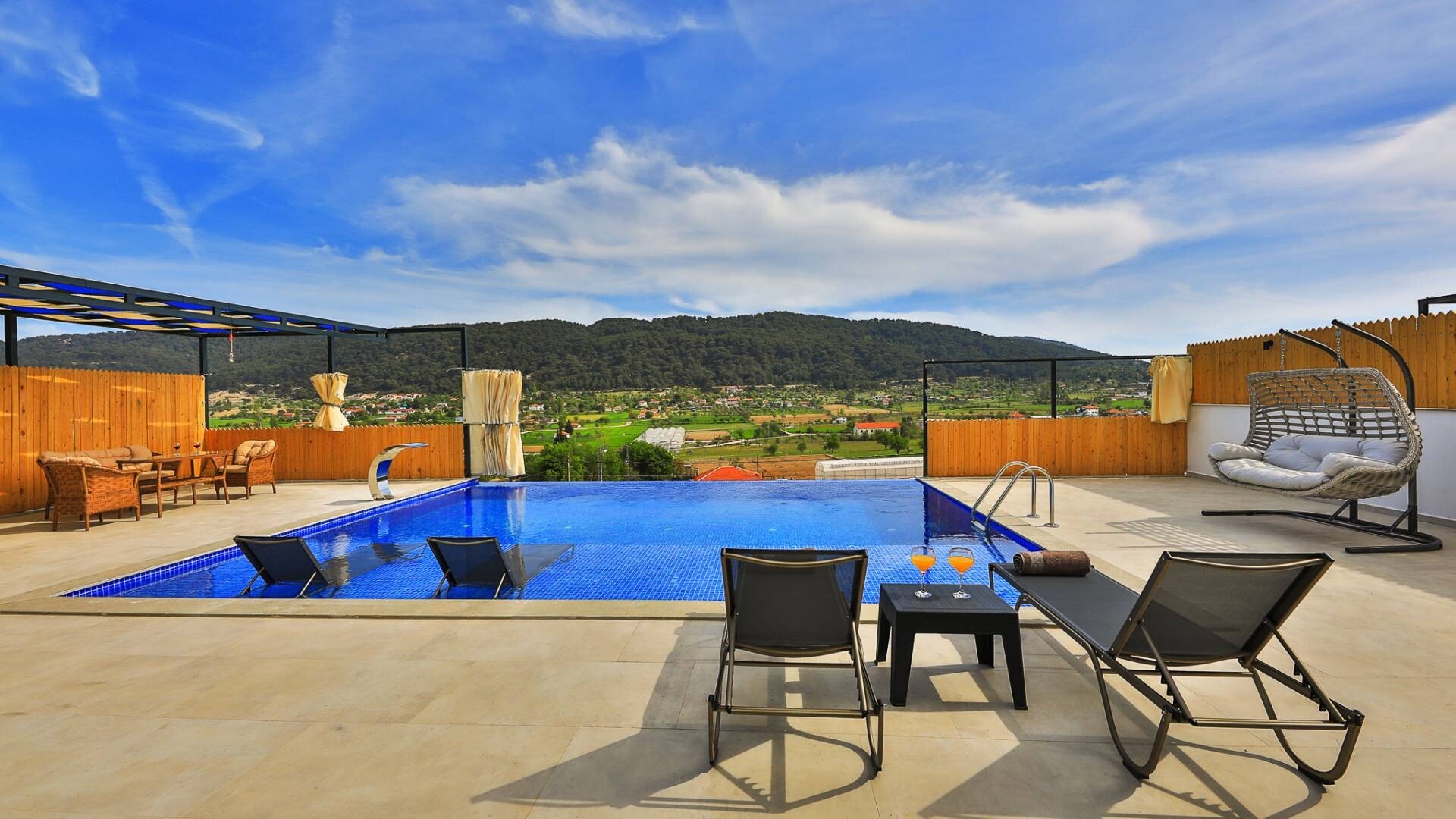 VBK16105 Villa Booking