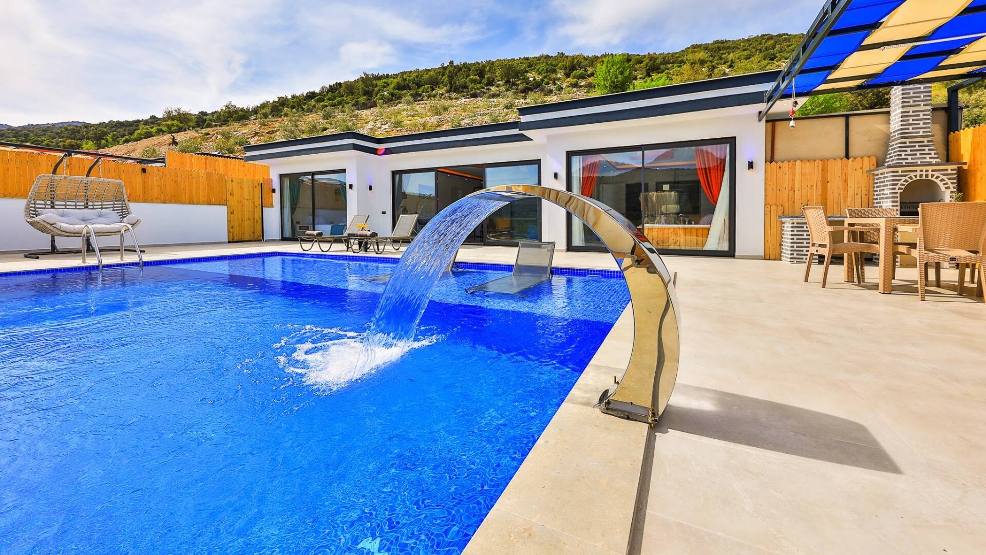 VBK16105 Villa Booking