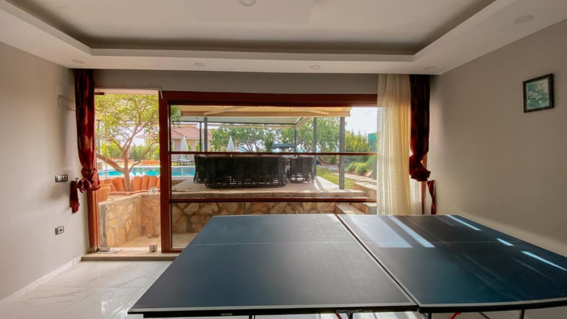 VBK78516 Villa Booking