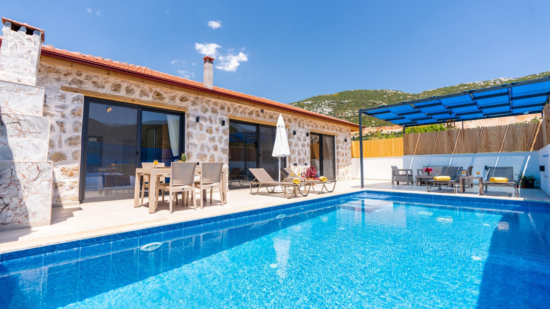 VBK70905 Villa Booking