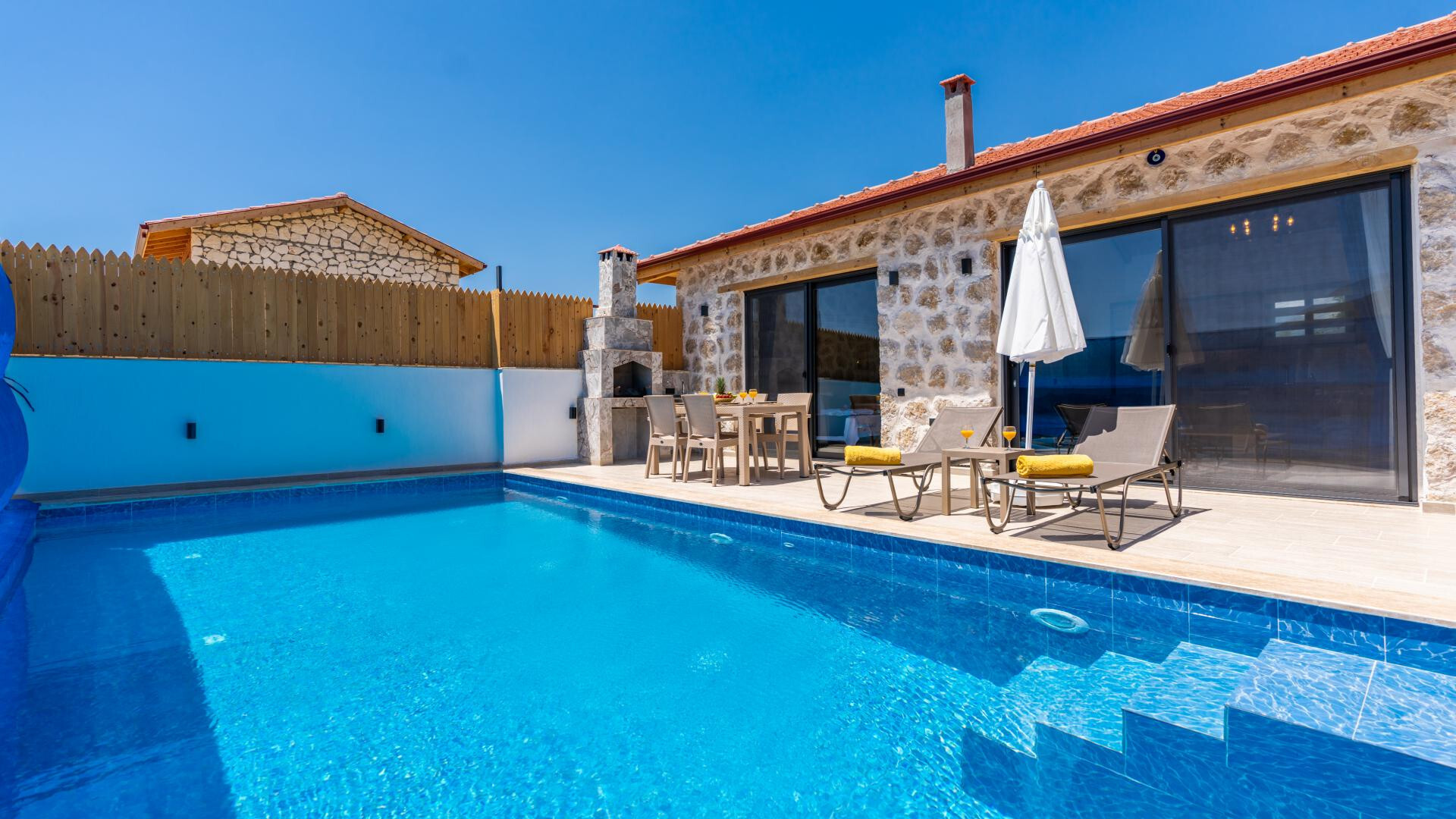 VBK70905 Villa Booking