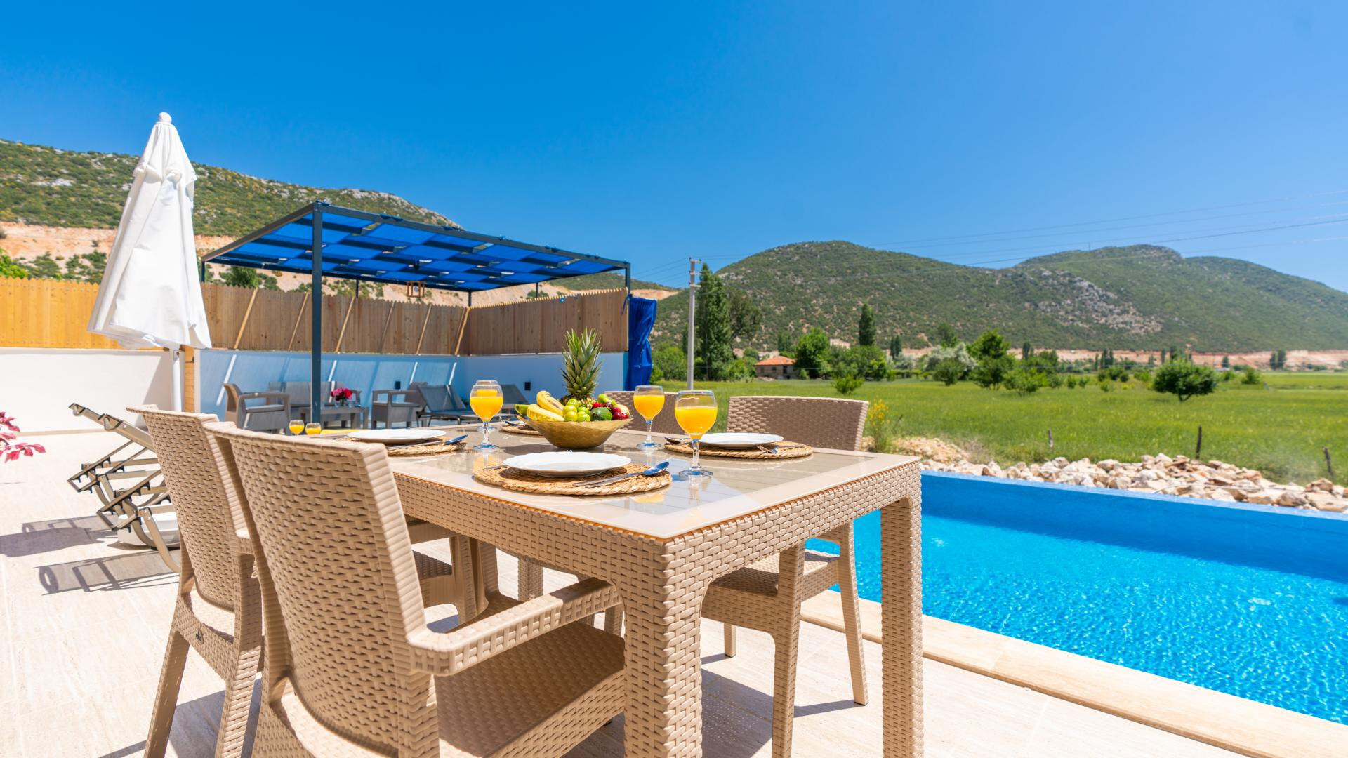 VBK70905 Villa Booking