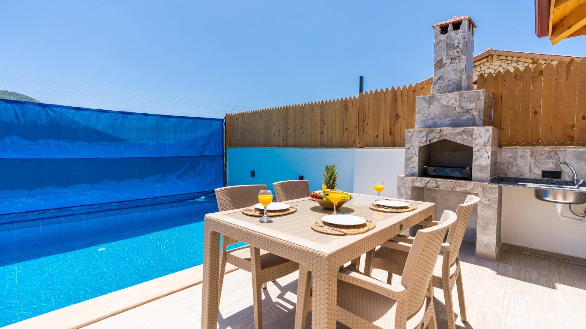 VBK70905 Villa Booking