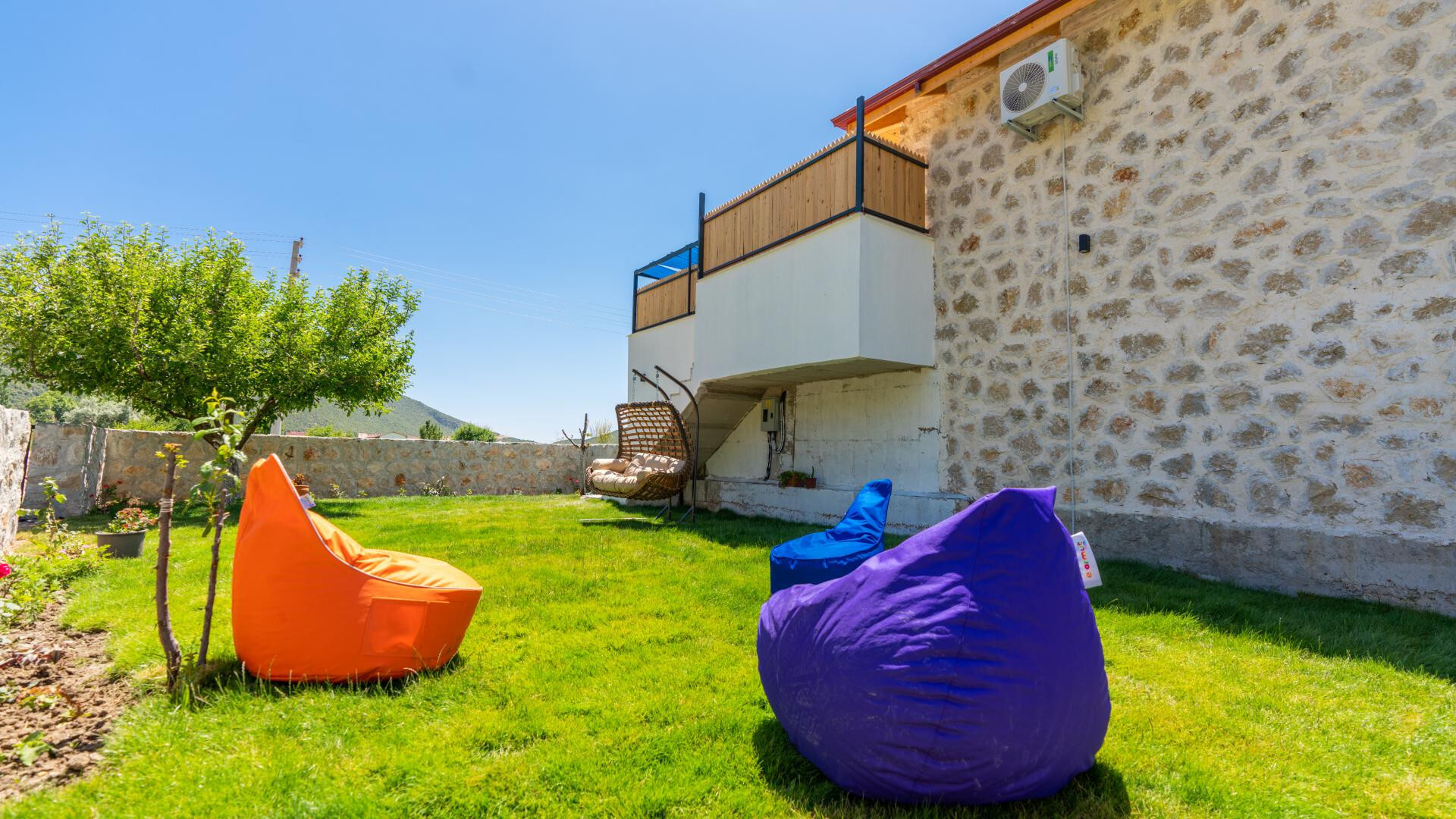 VBK70905 Villa Booking