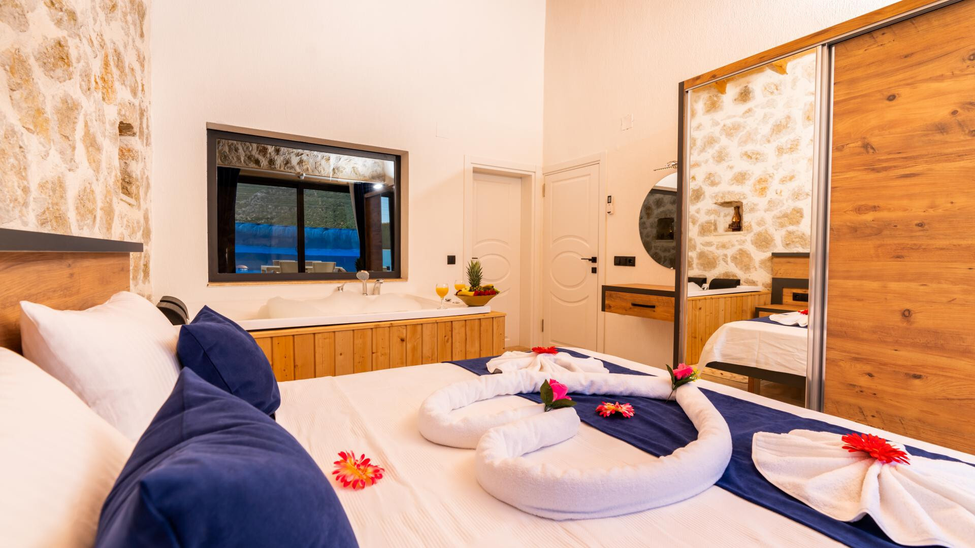 VBK70905 Villa Booking