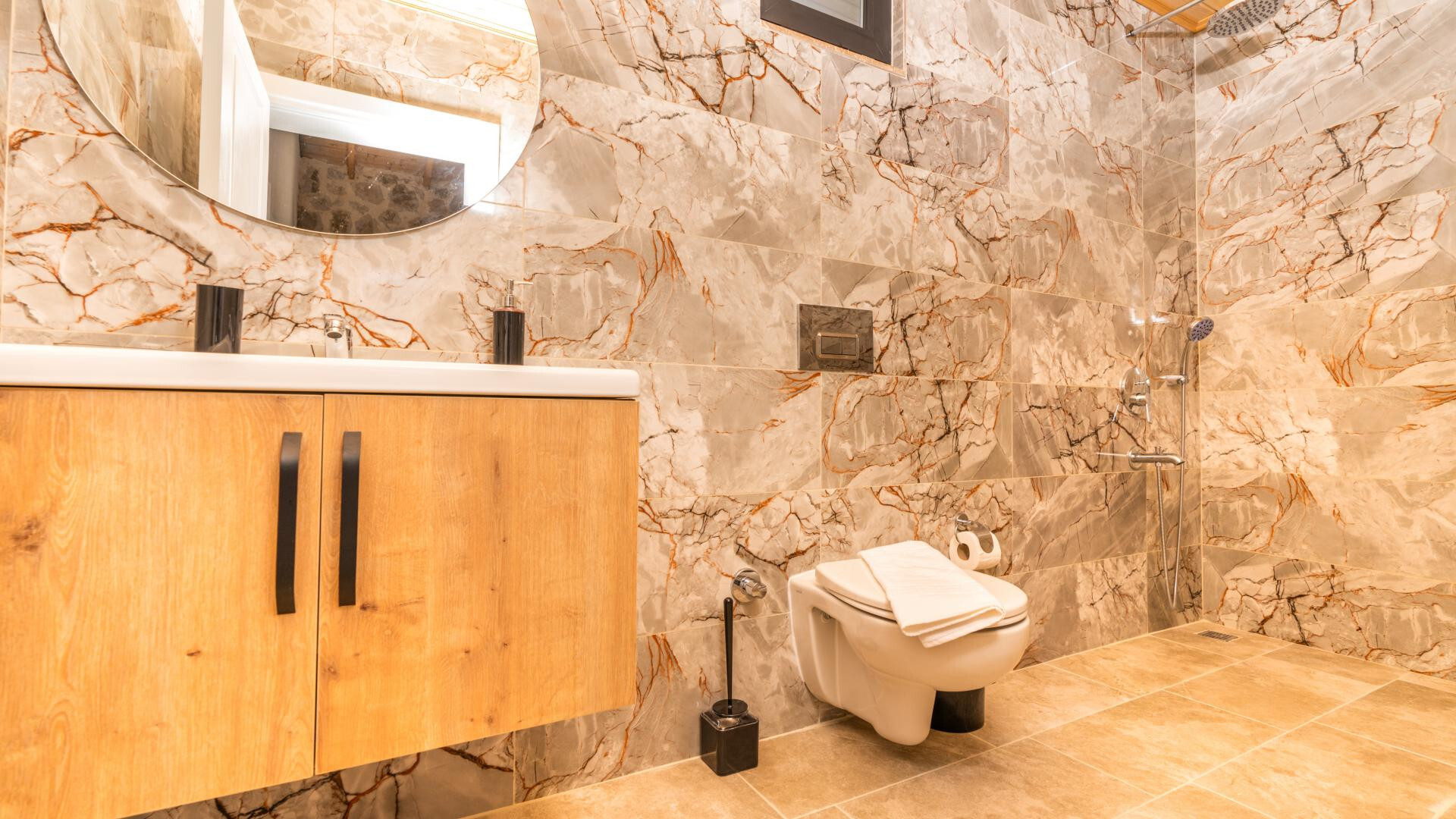 VBK70905 Villa Booking