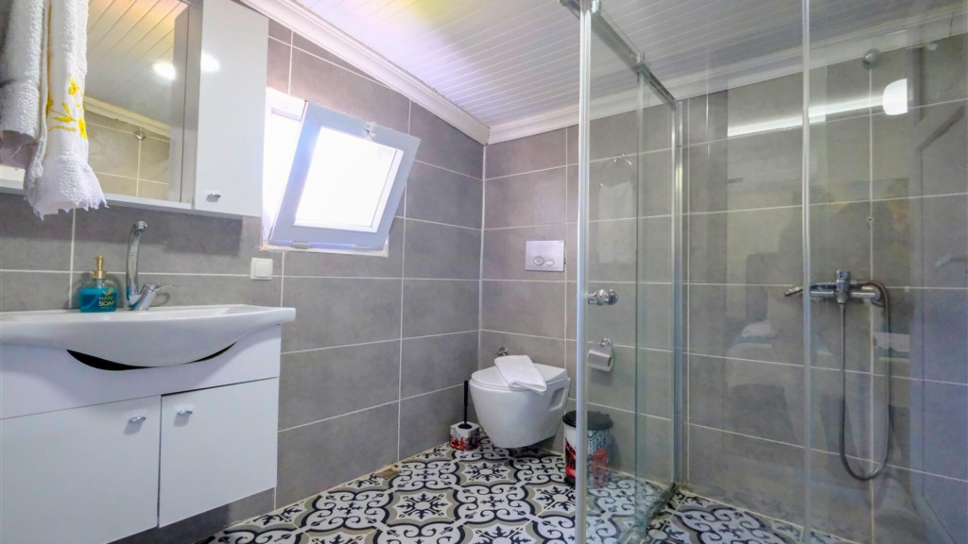 VBK67475 Villa Booking