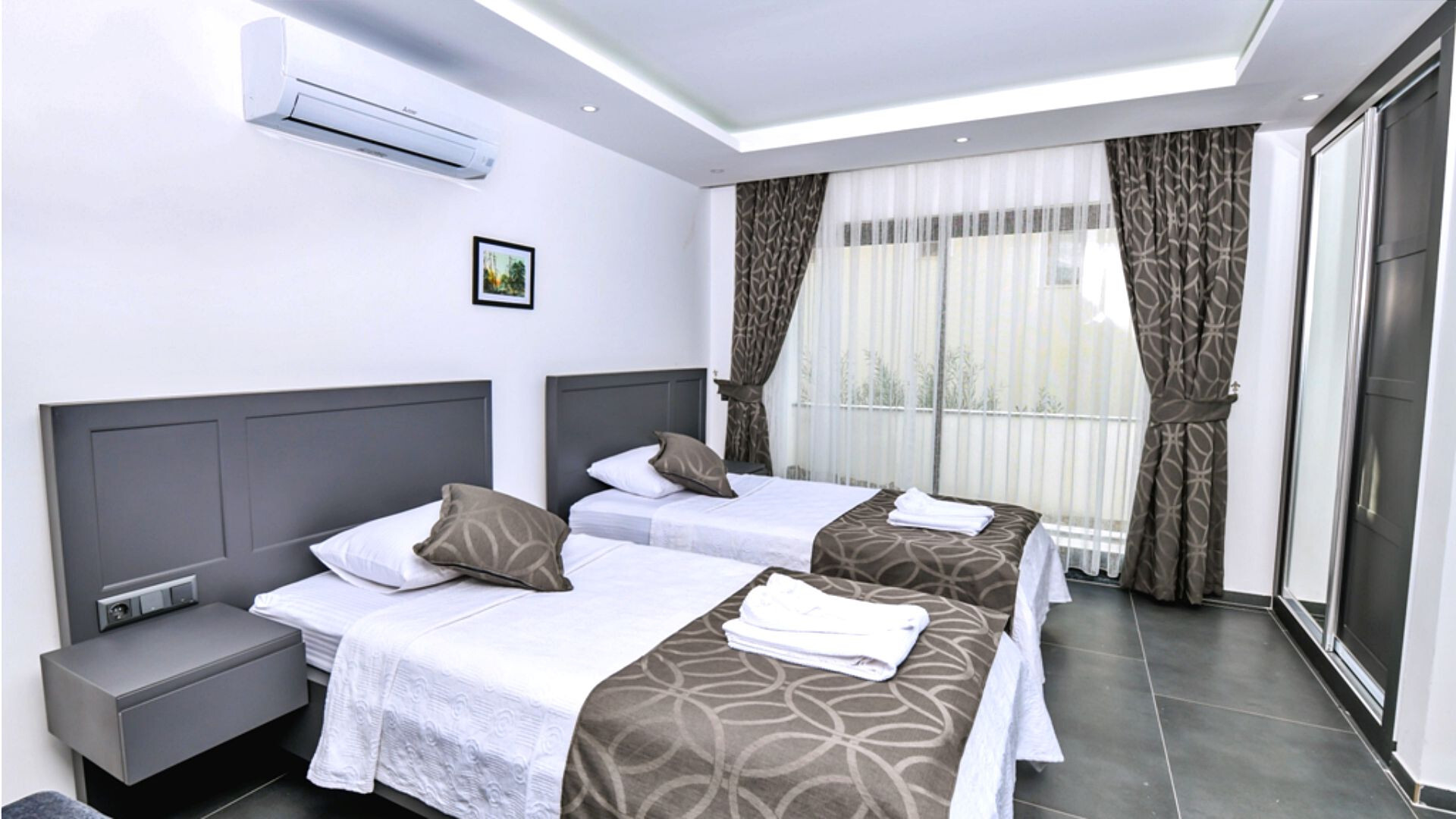 VBK22209 Villa Booking