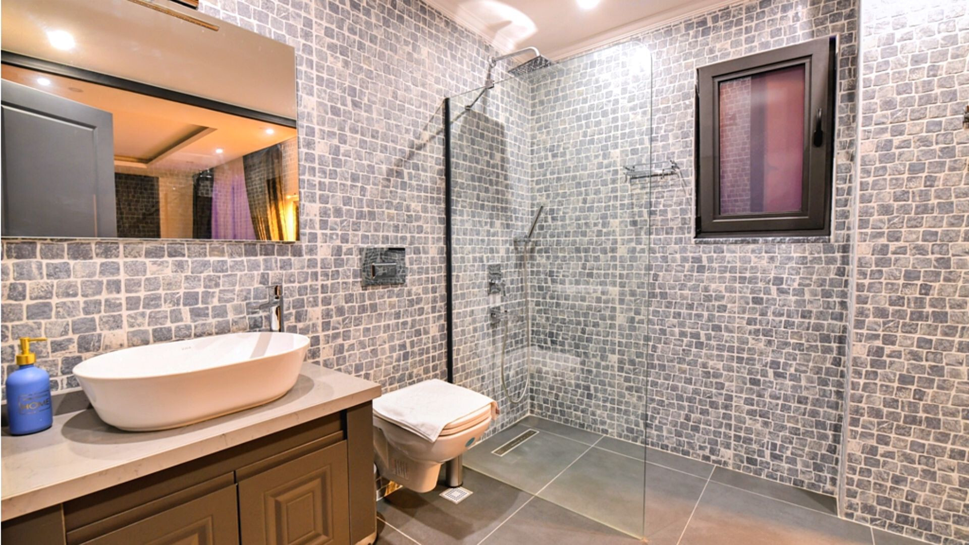 VBK22209 Villa Booking