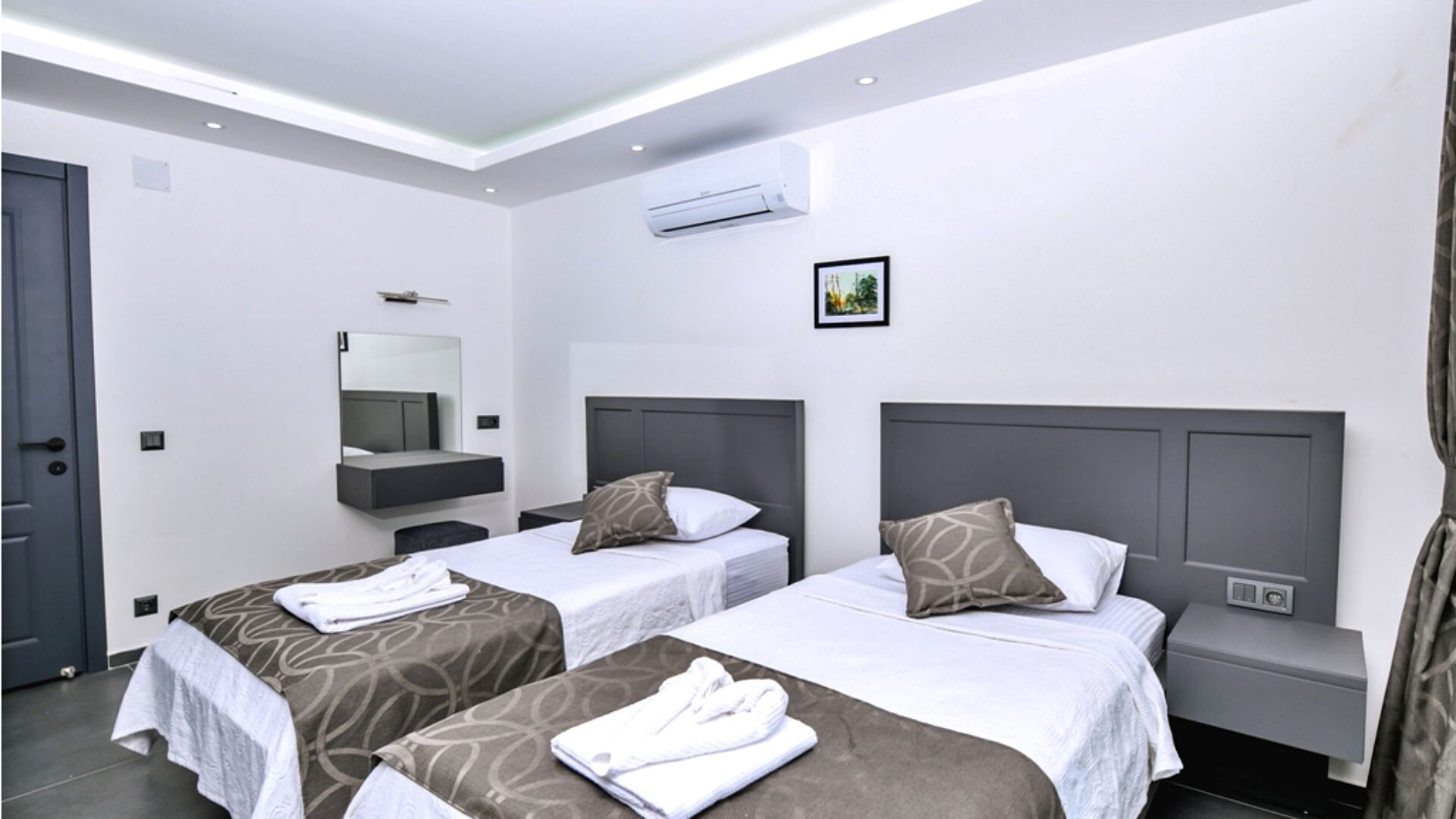 VBK22209 Villa Booking