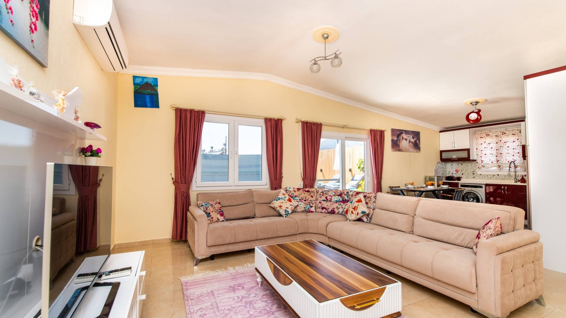 VBK71614 Villa Booking