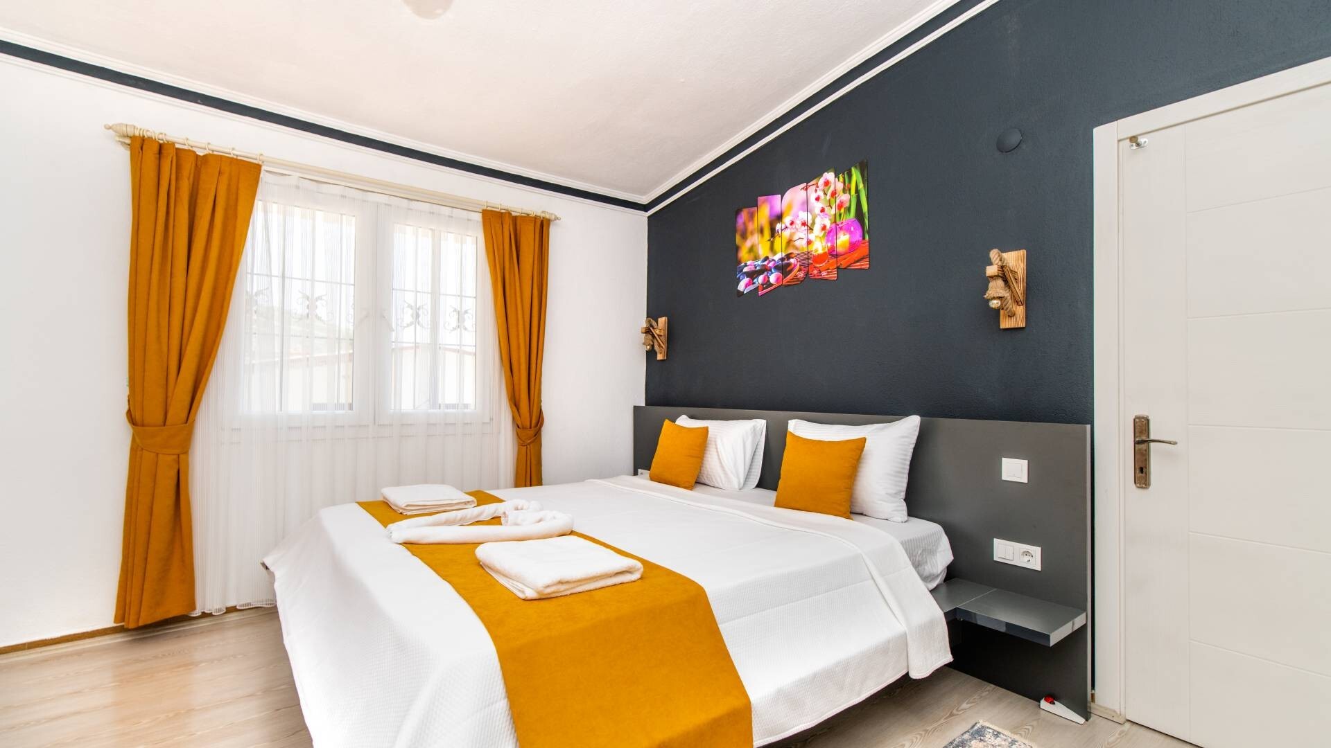 VBK71614 Villa Booking