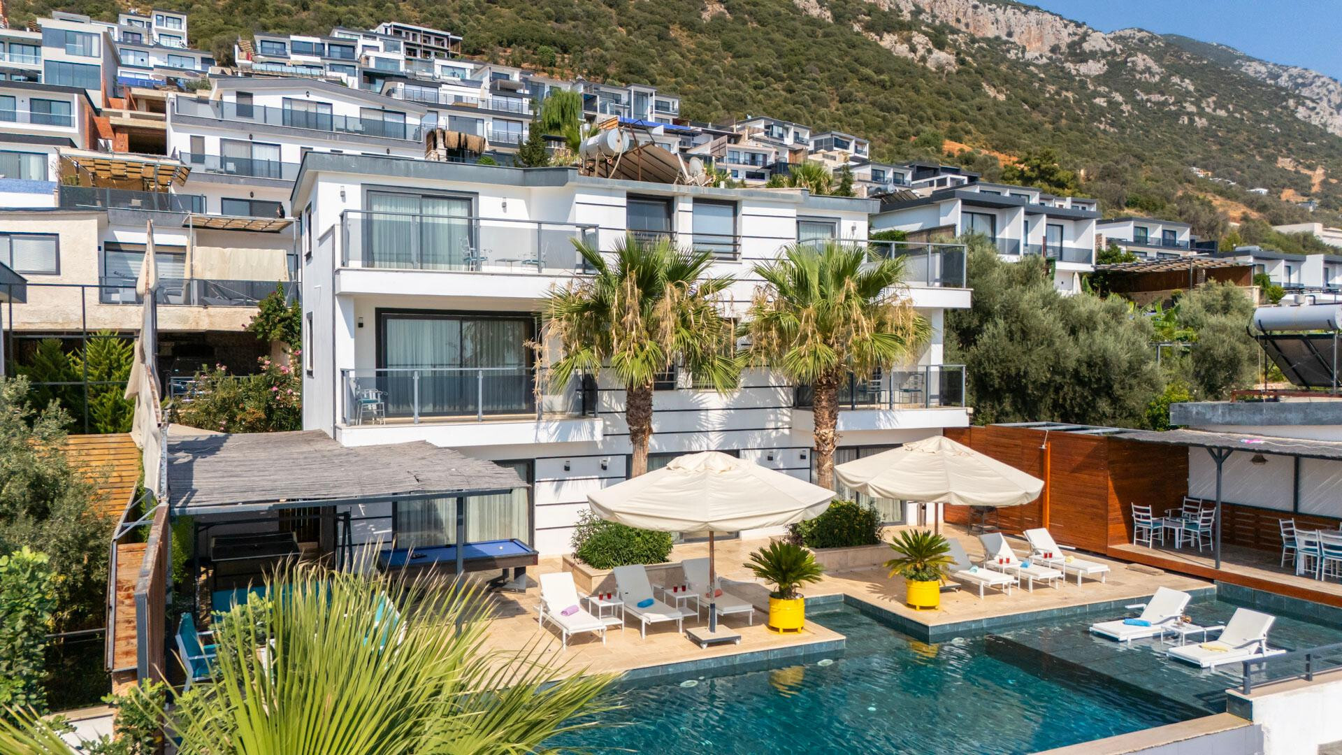 VBK25204 Villa Booking