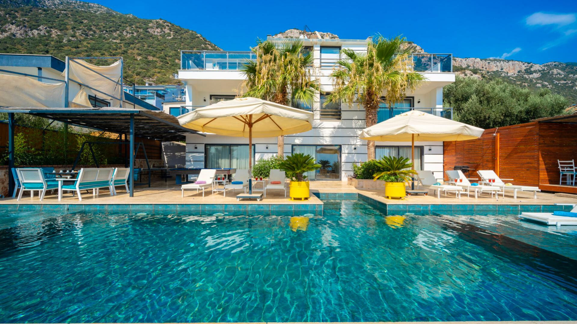 VBK25204 Villa Booking