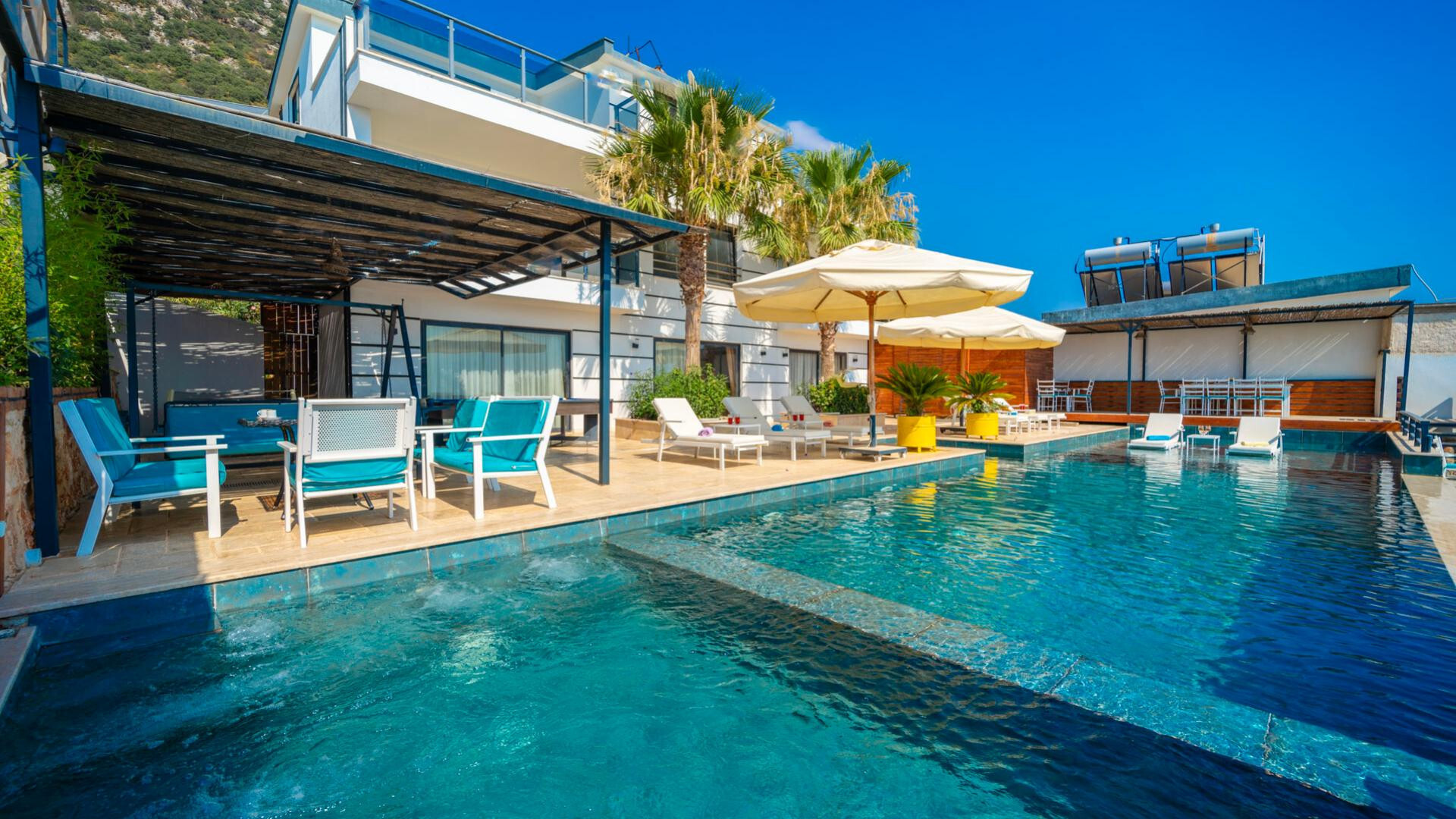 VBK25204 Villa Booking