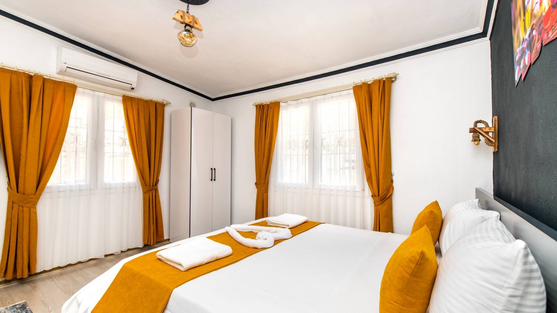 VBK71614 Villa Booking