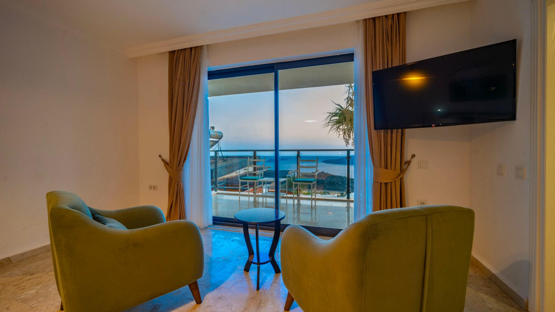 VBK25204 Villa Booking