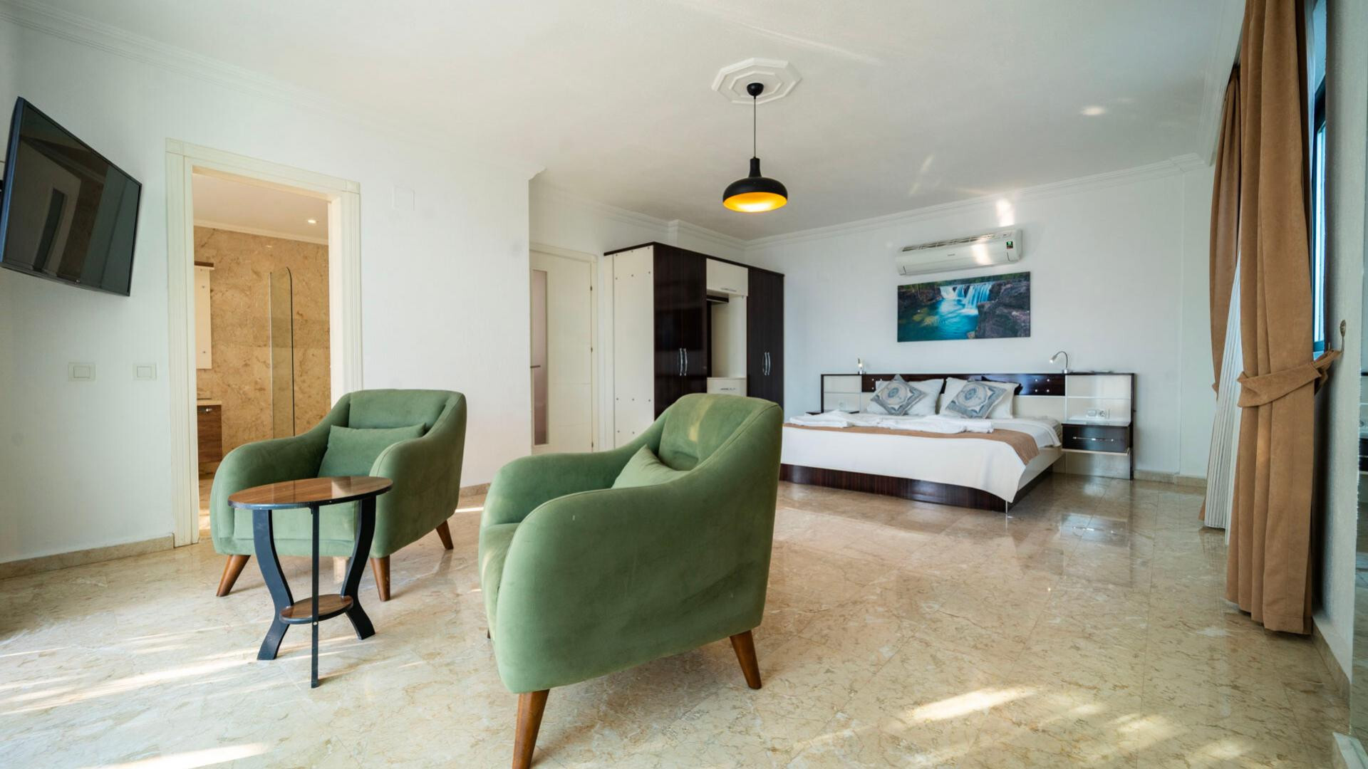 VBK25204 Villa Booking