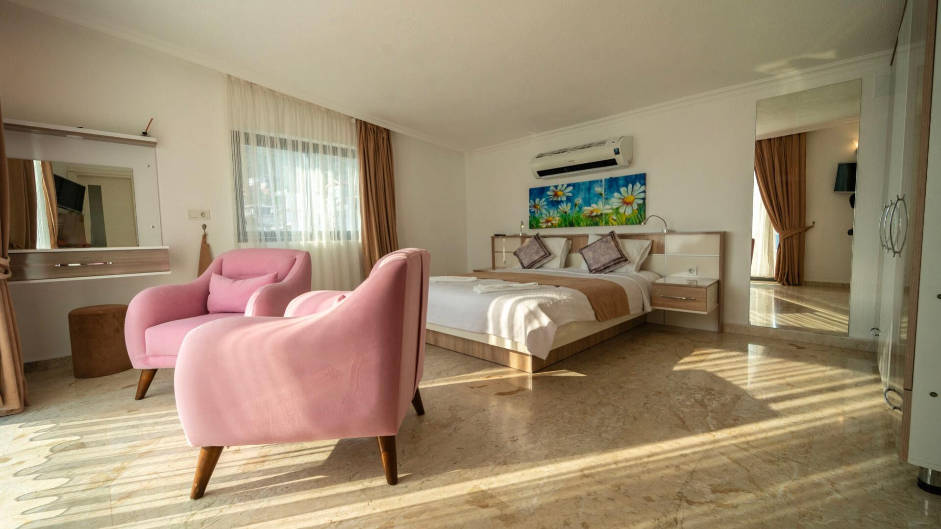 VBK25204 Villa Booking