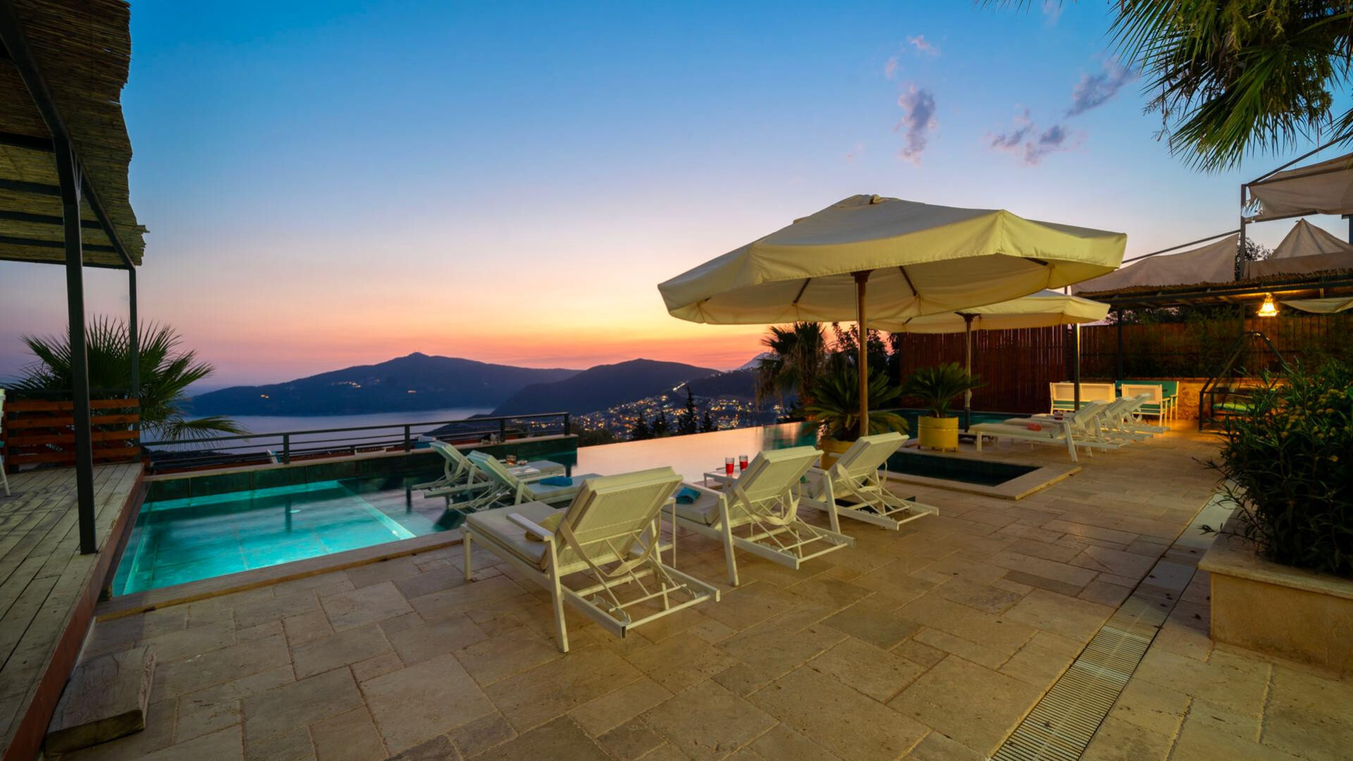 VBK25204 Villa Booking