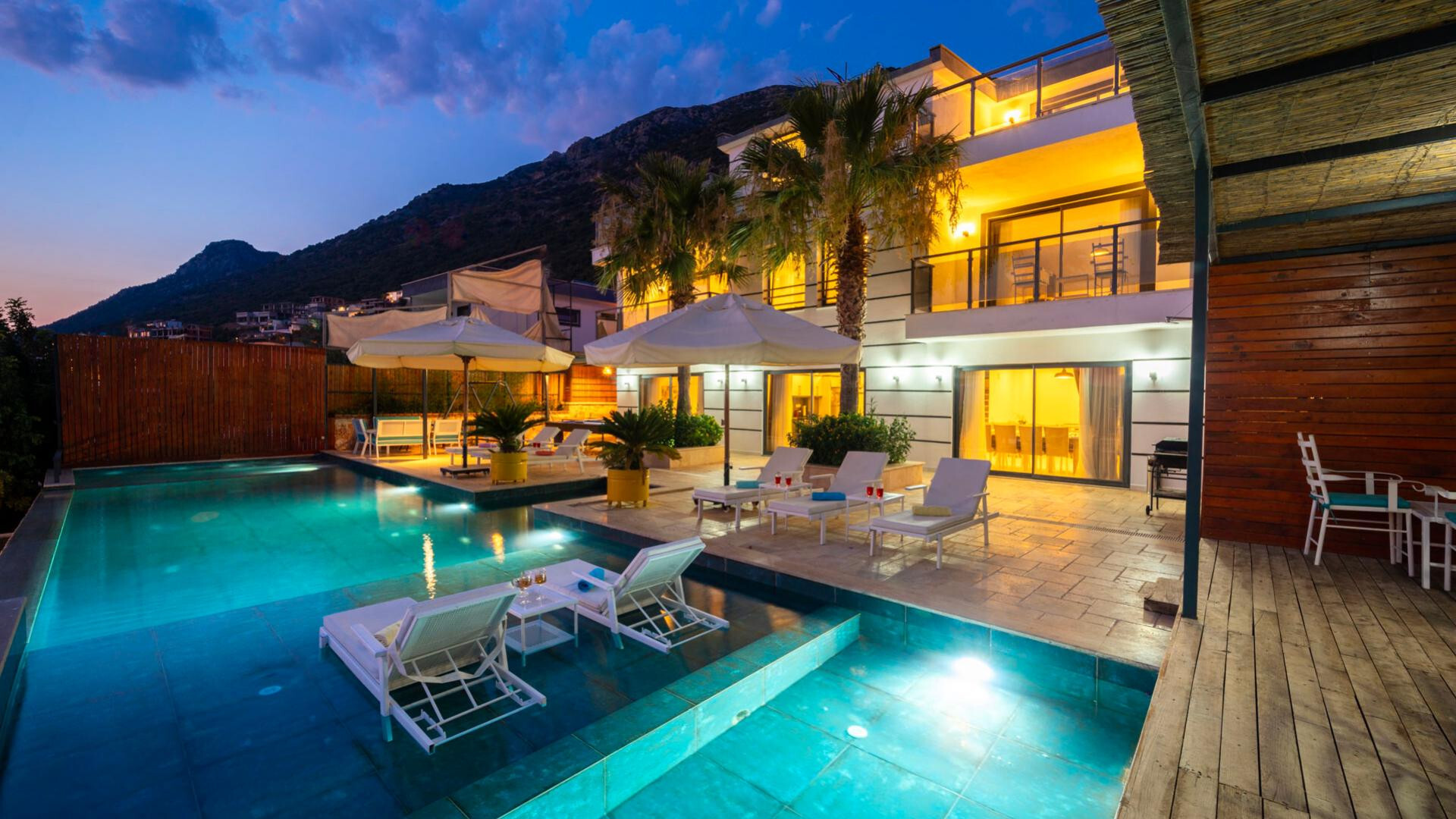 VBK25204 Villa Booking