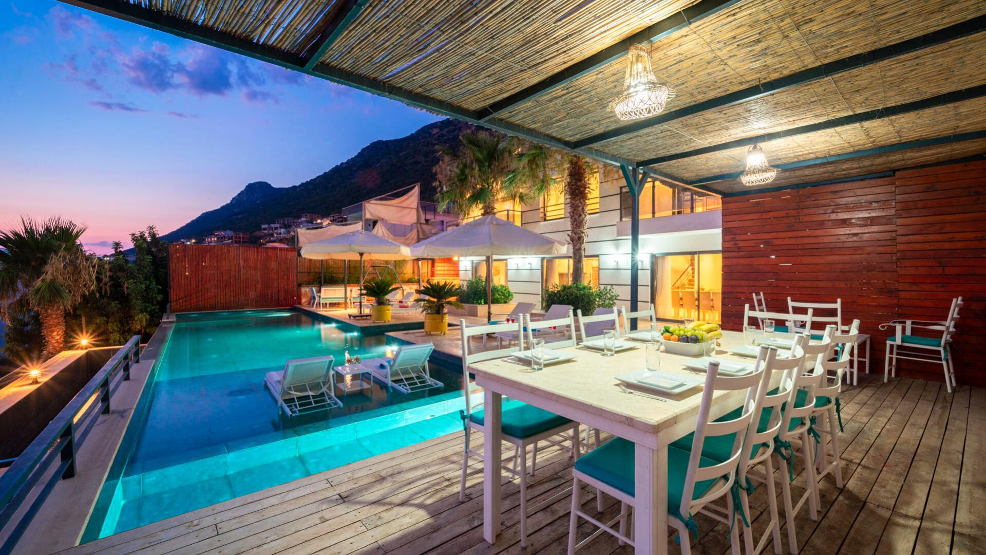 VBK25204 Villa Booking