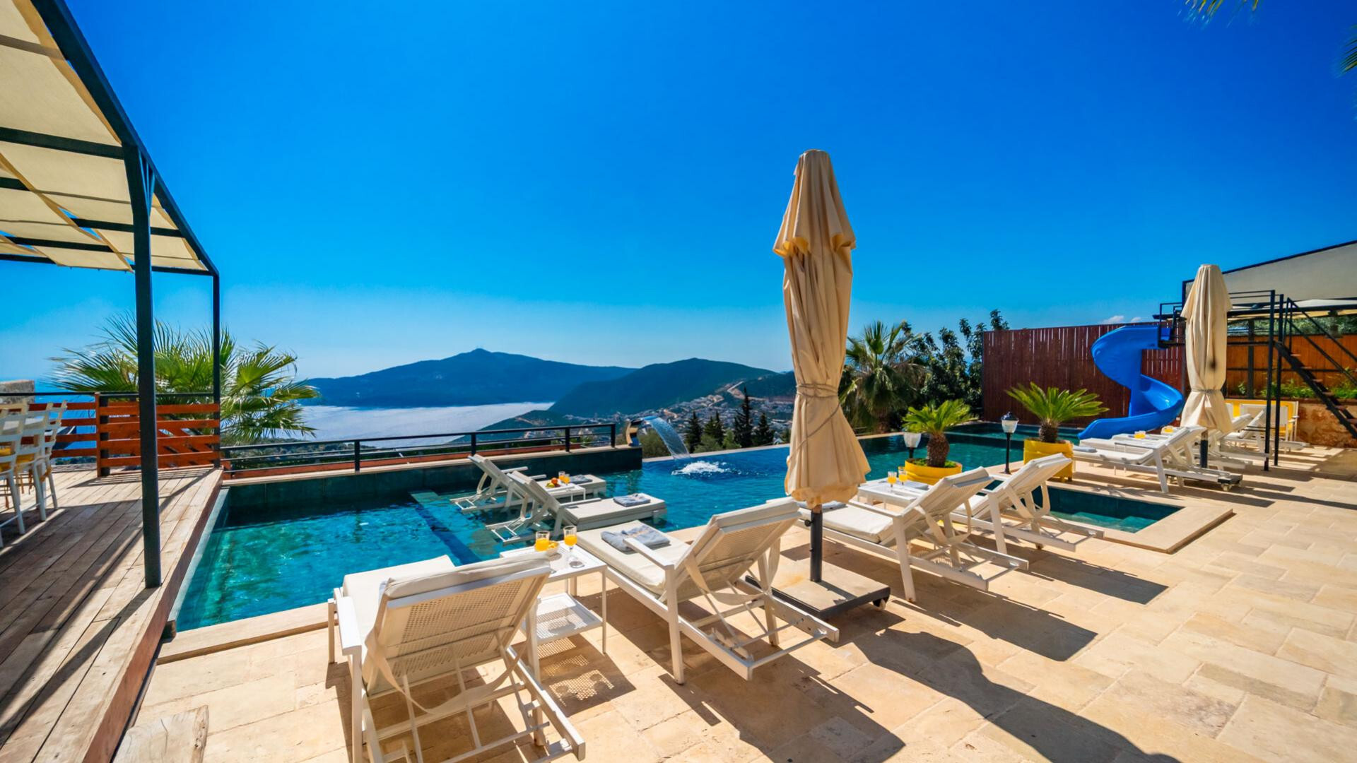 VBK25204 Villa Booking