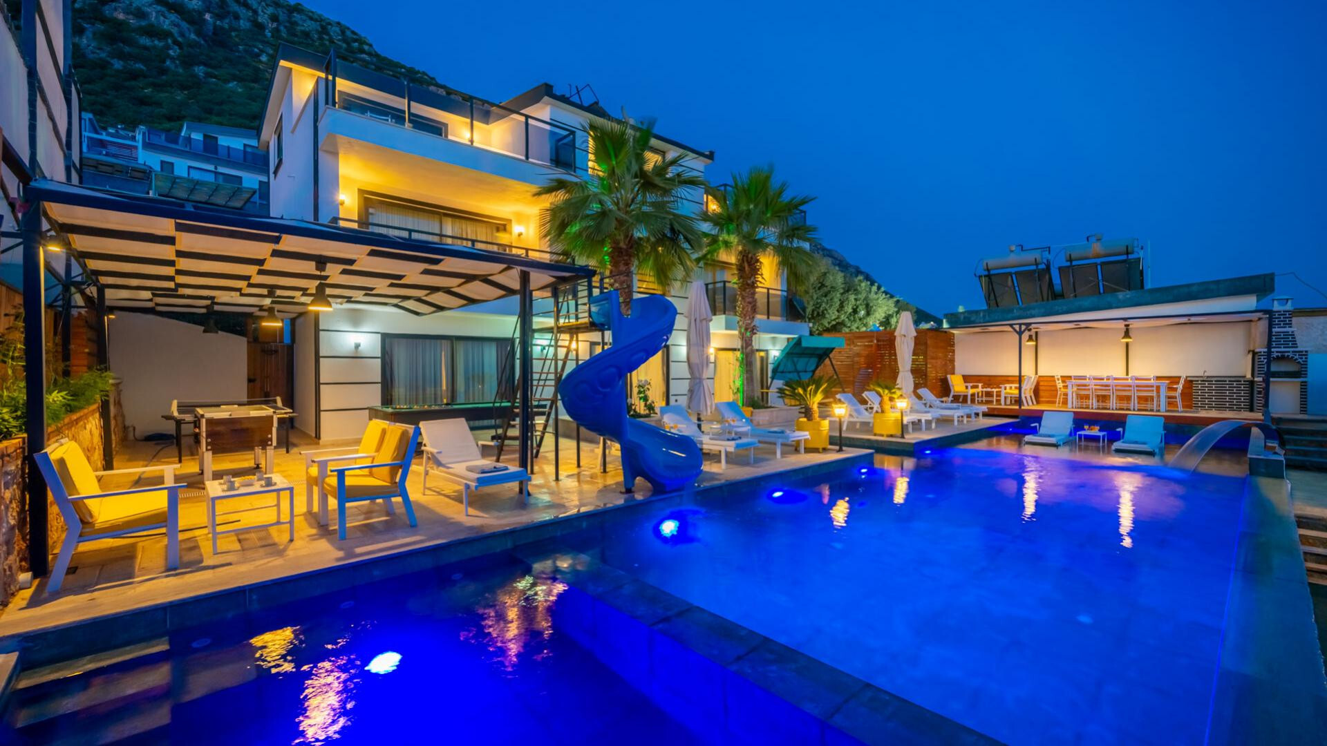 VBK25204 Villa Booking