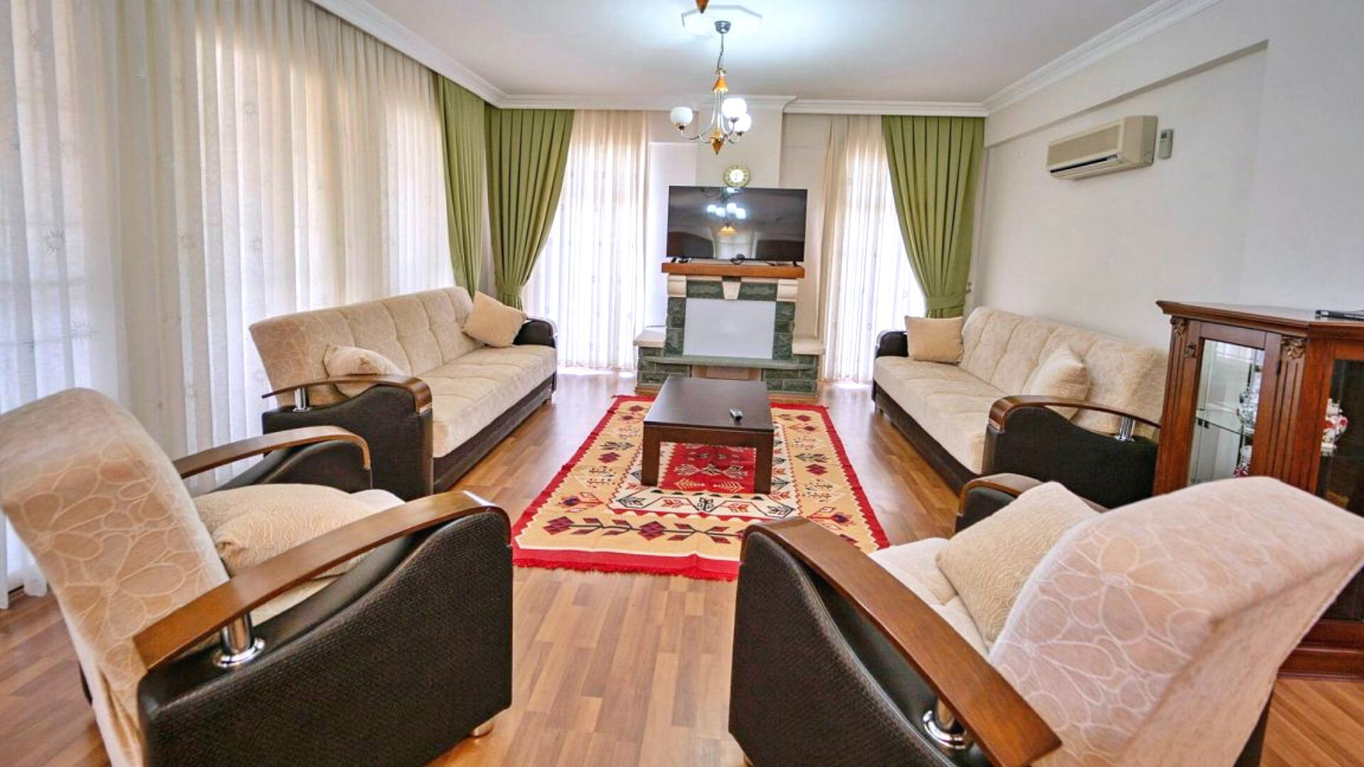 VBK44998 Villa Booking