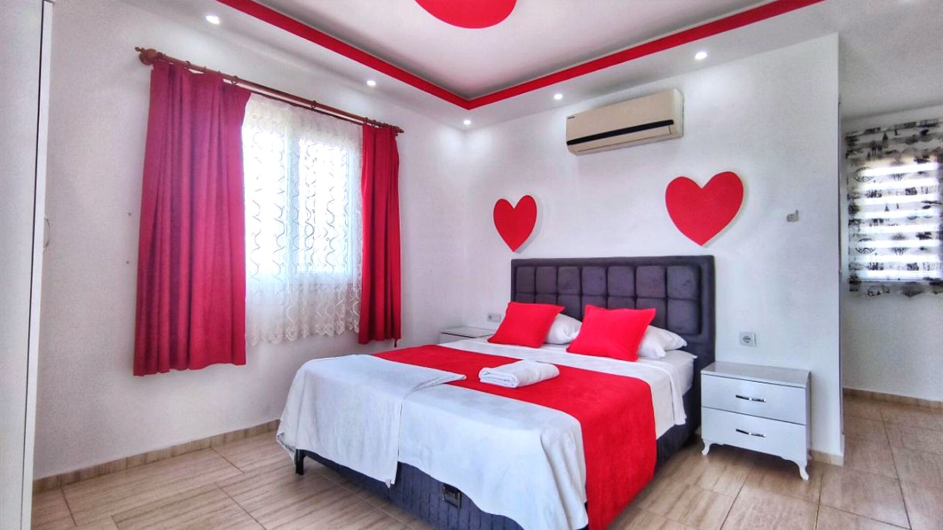 VBK68503 Villa Booking