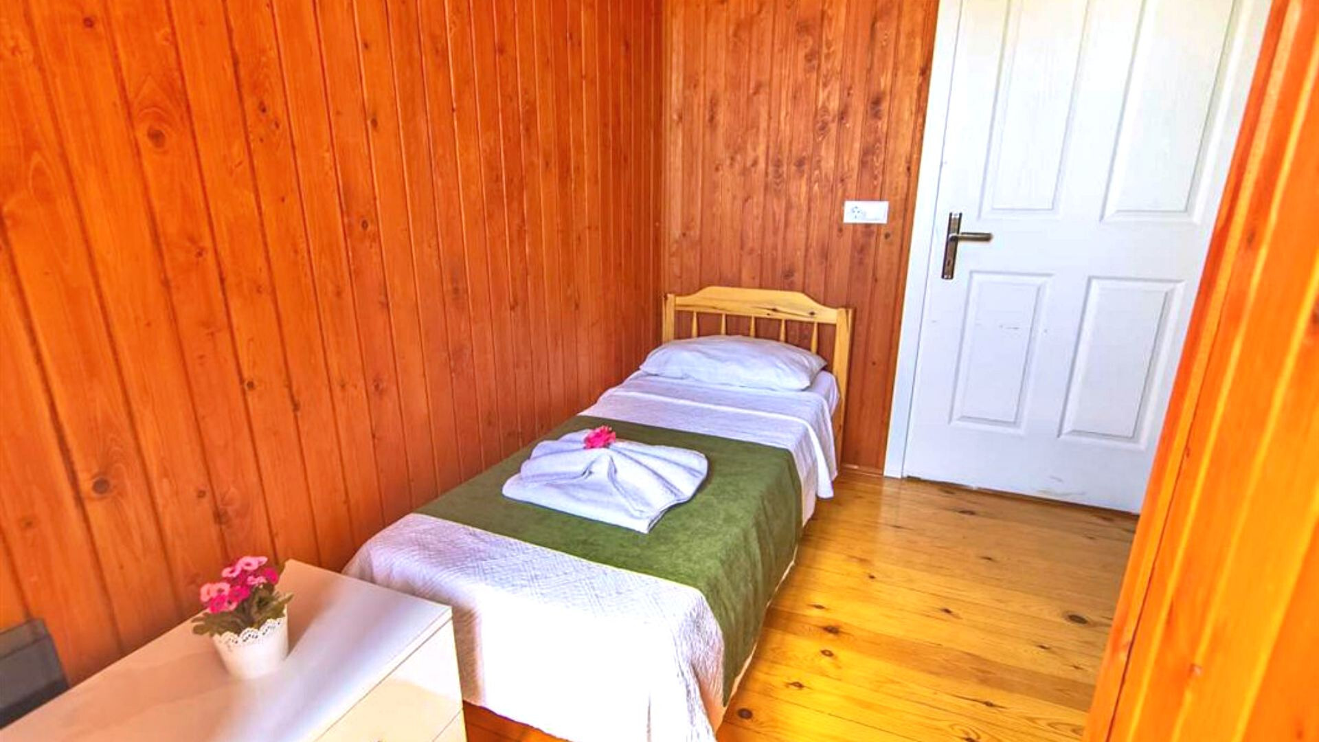 VBK68503 Villa Booking