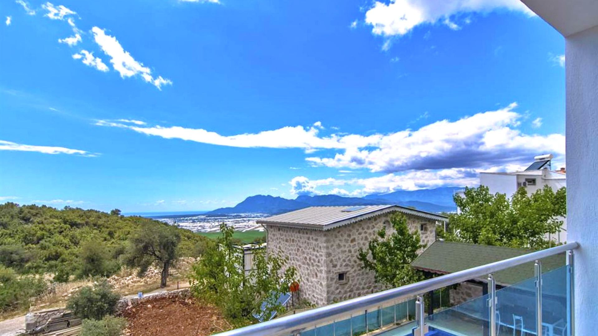 VBK68503 Villa Booking