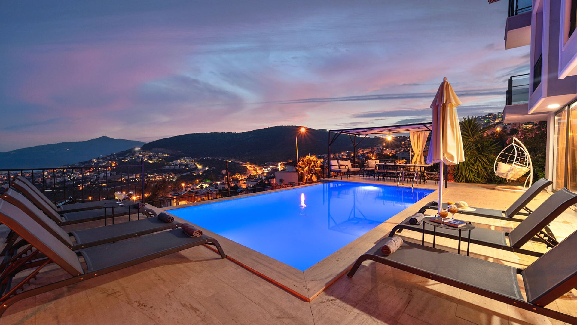 VBK38950 Villa Booking