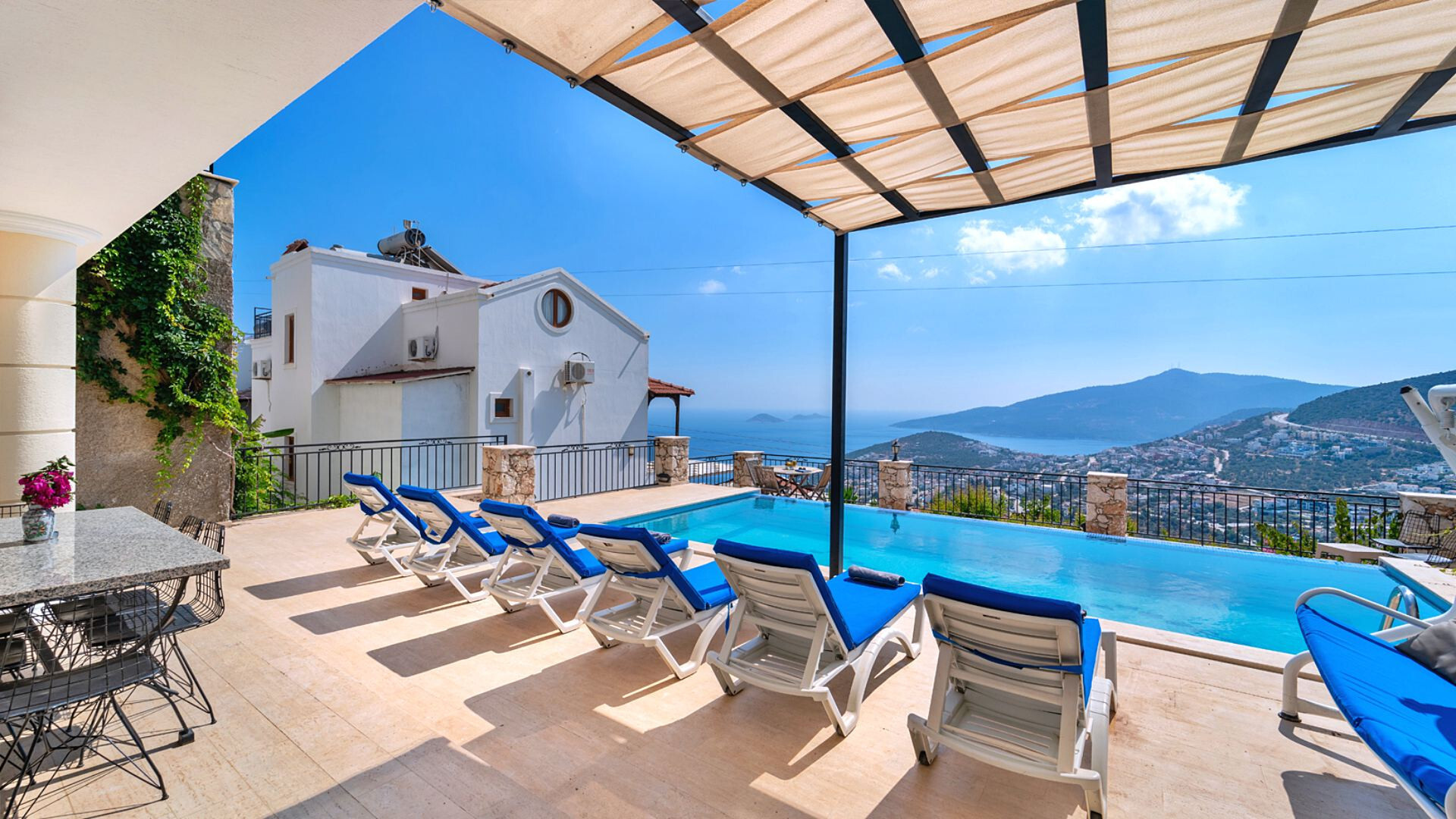 VBK27179 Villa Booking