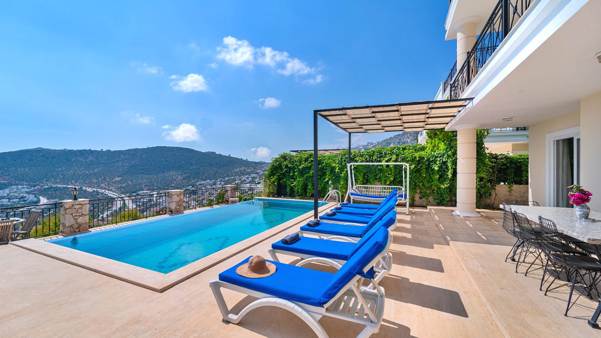 VBK27179 Villa Booking