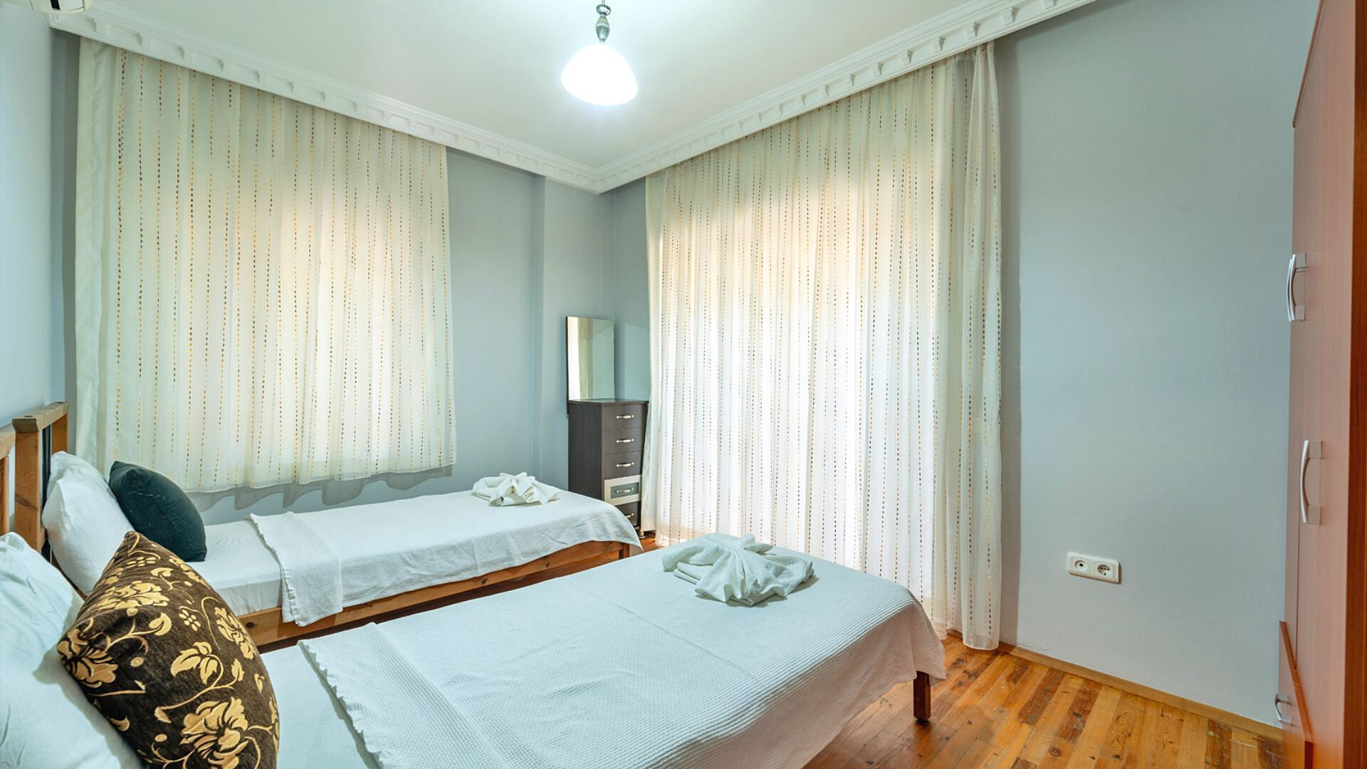 VBK27179 Villa Booking