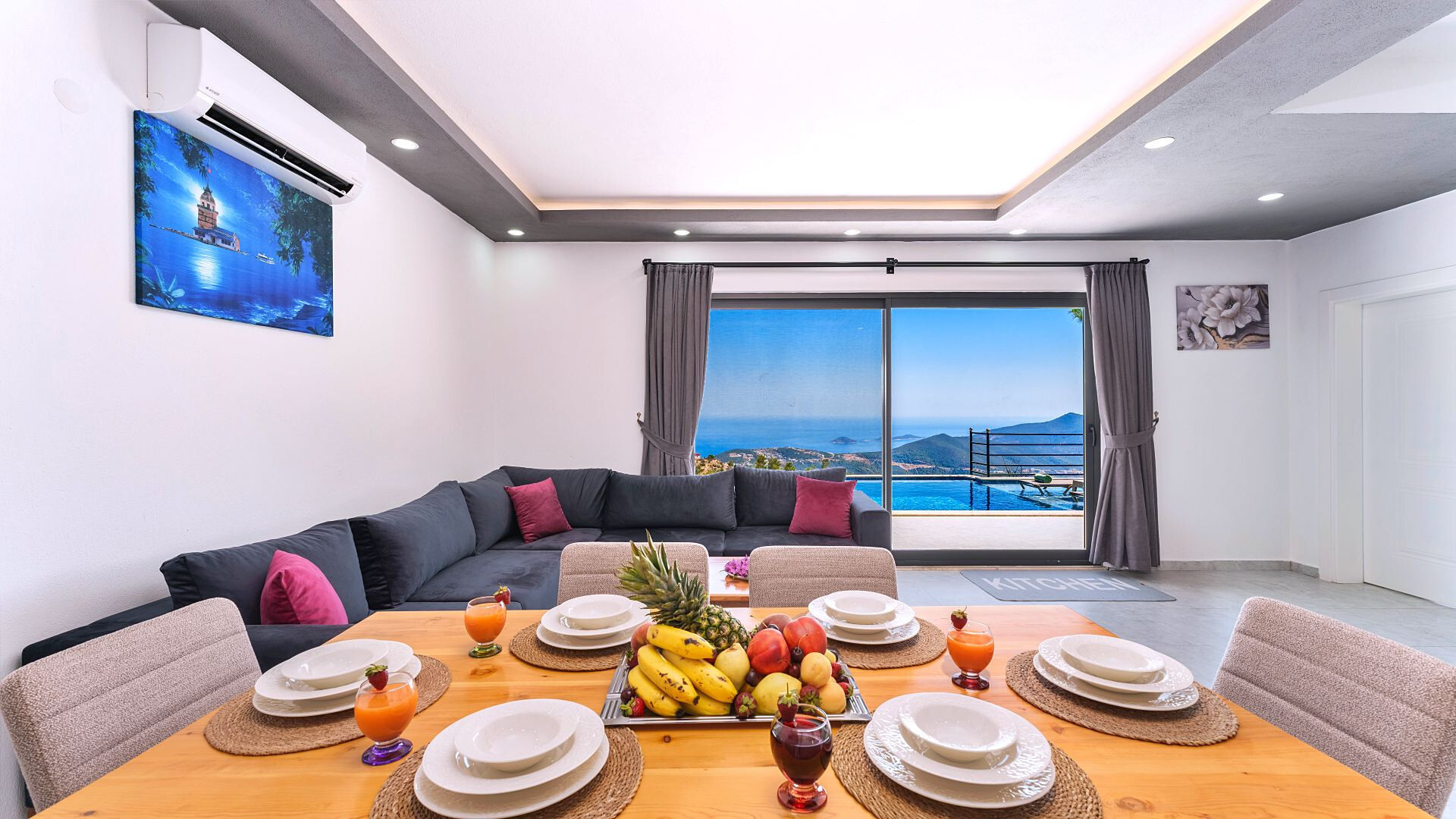 VBK74526 Villa Booking