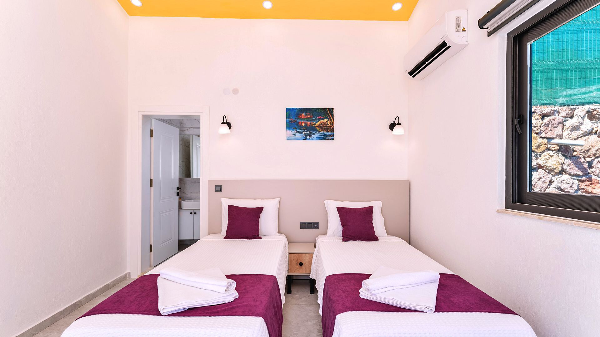 VBK74526 Villa Booking