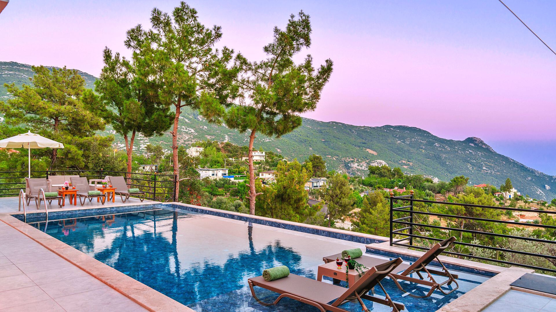 VBK74526 Villa Booking