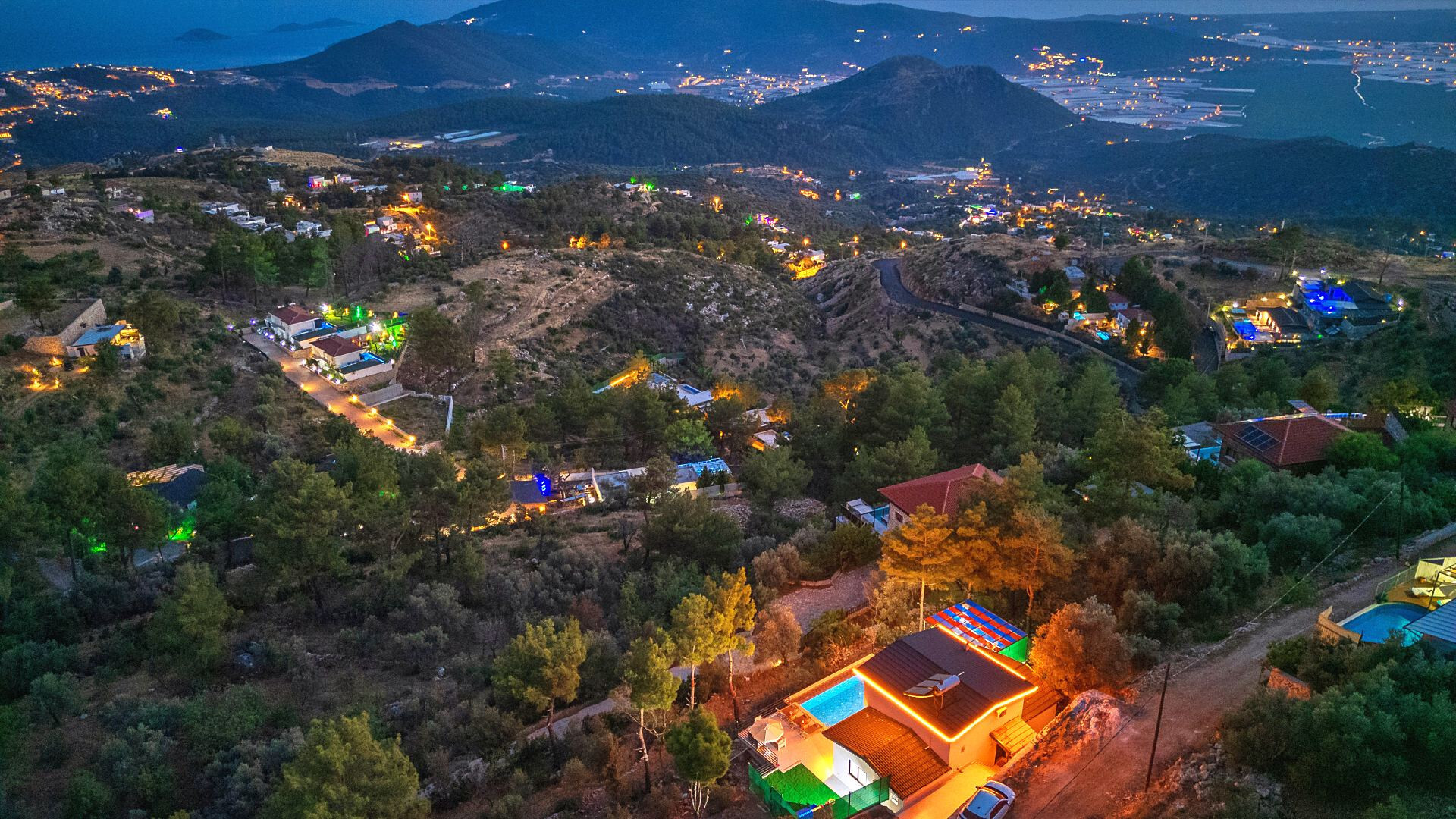 VBK74526 Villa Booking