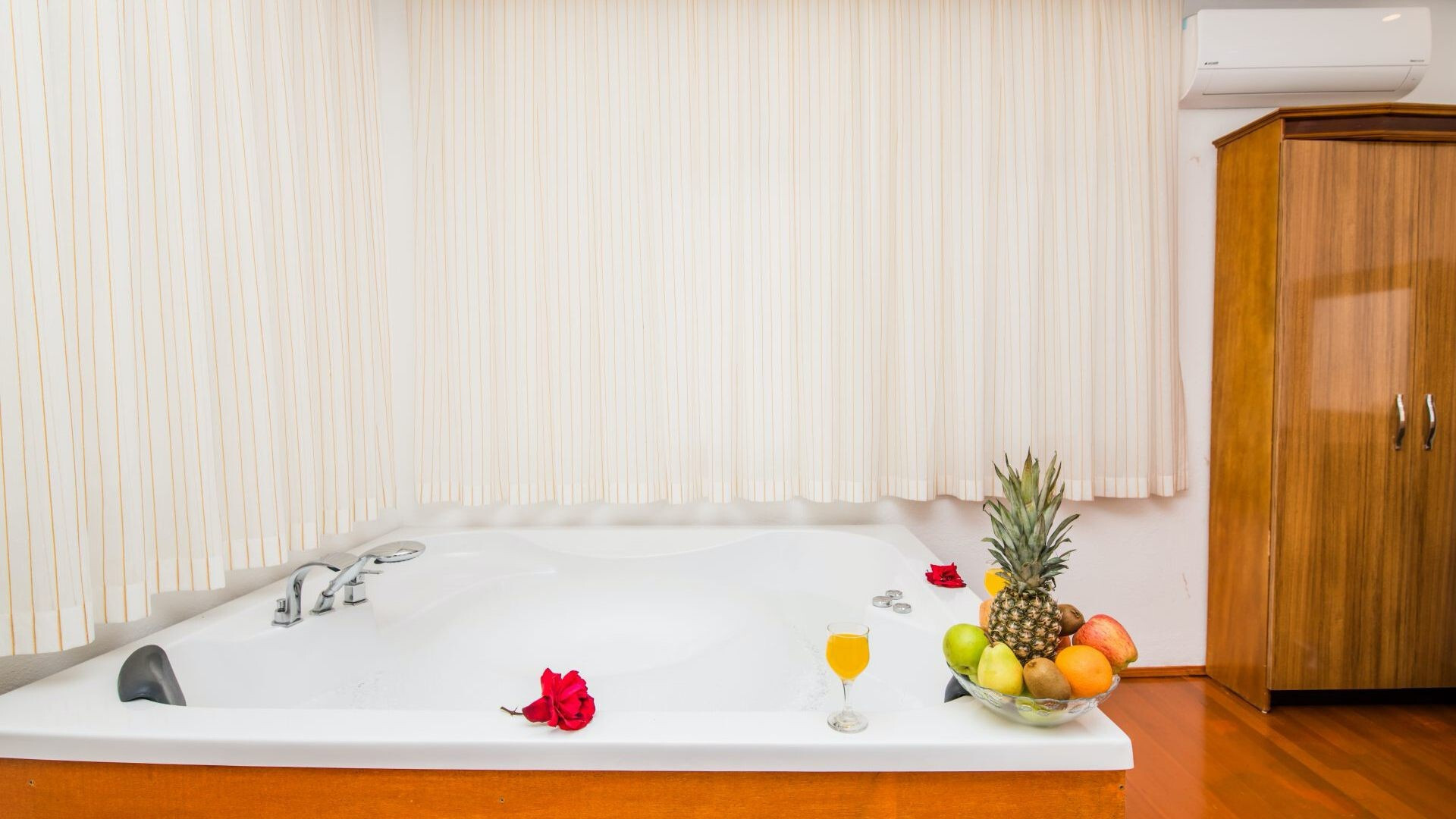 VBK45143 Villa Booking