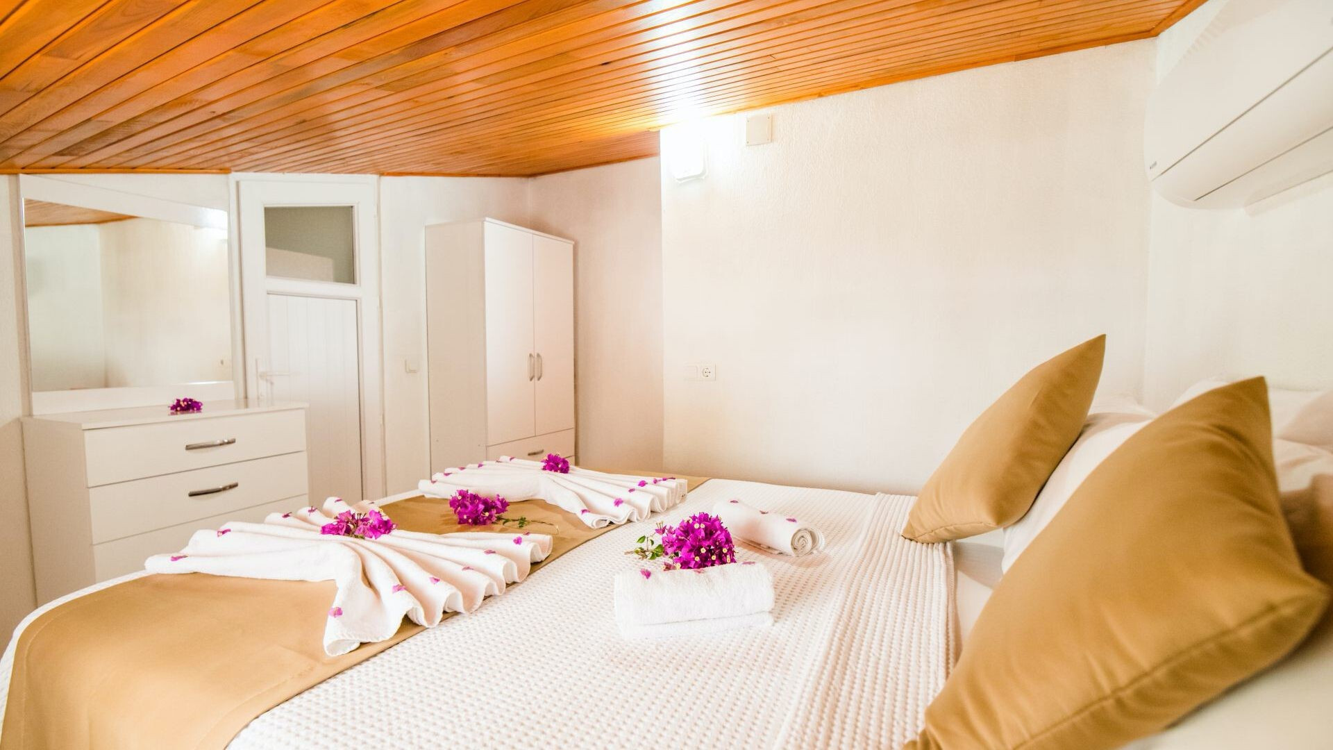 VBK45143 Villa Booking