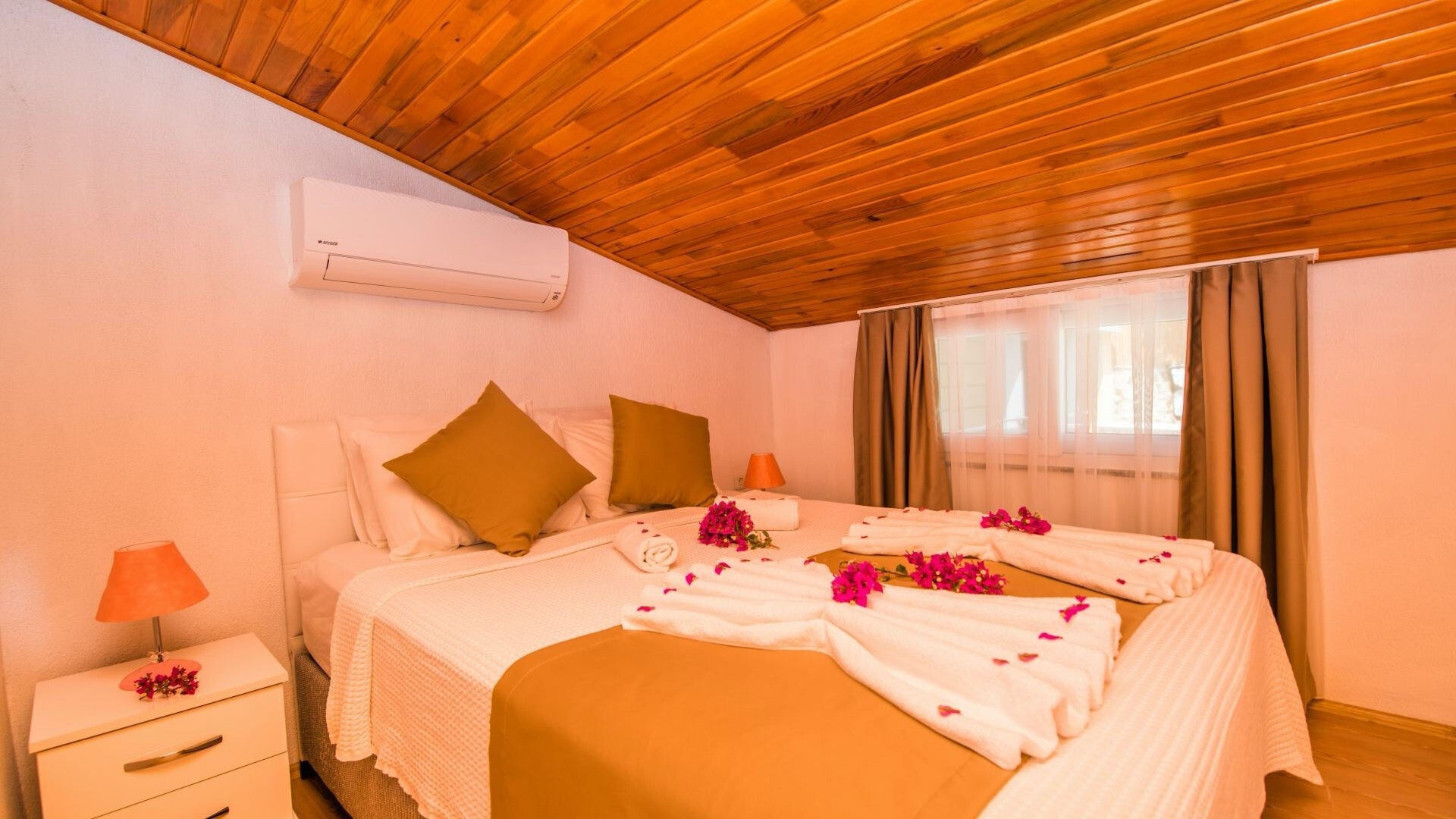 VBK45143 Villa Booking